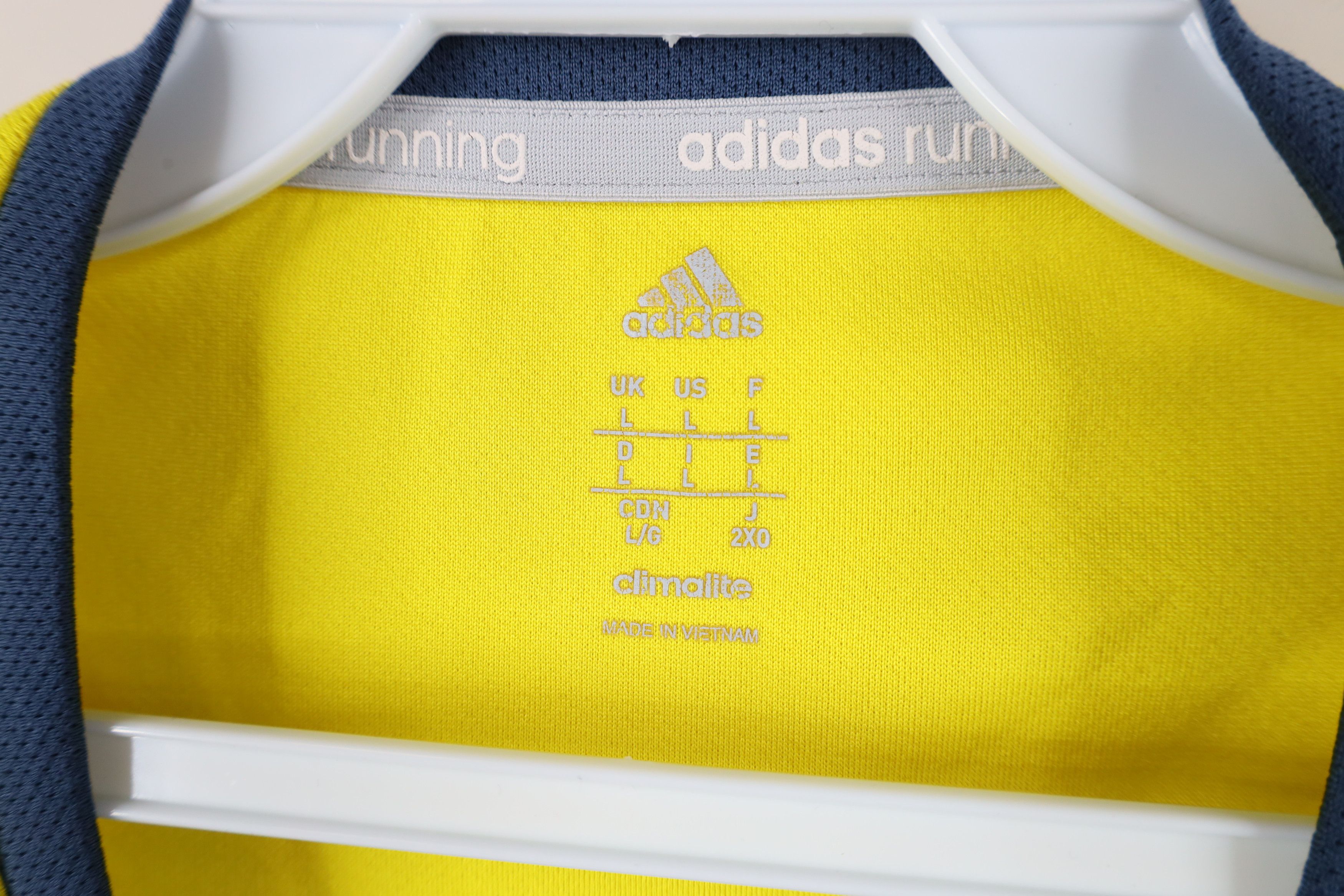Adidas × Vintage Adidas Boston Marathon Striped Short Sleeve Running T-Shirt Size L / US 10 / IT 46 - 9 Thumbnail