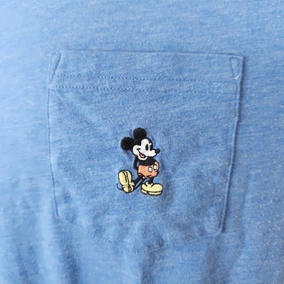 Uniqlo Mickey Mouse Uniqlo T Shirt Mens S Blue Walt Disney Pocket Tee Size US S / EU 44-46 / 1 - 3 Thumbnail