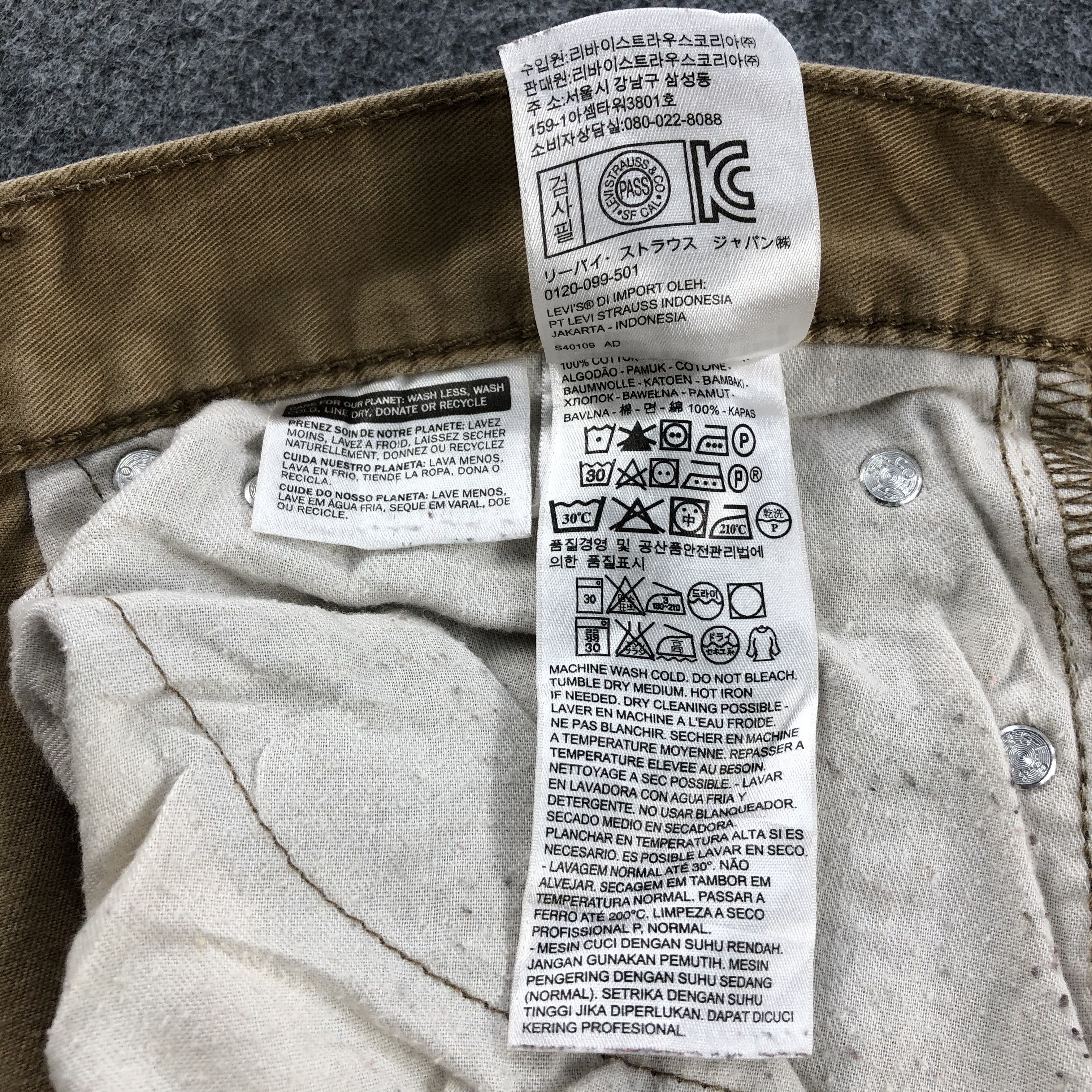Levi's Vintage Brown Levis 514 Jeans-J936 Size US 35 - 11 Thumbnail