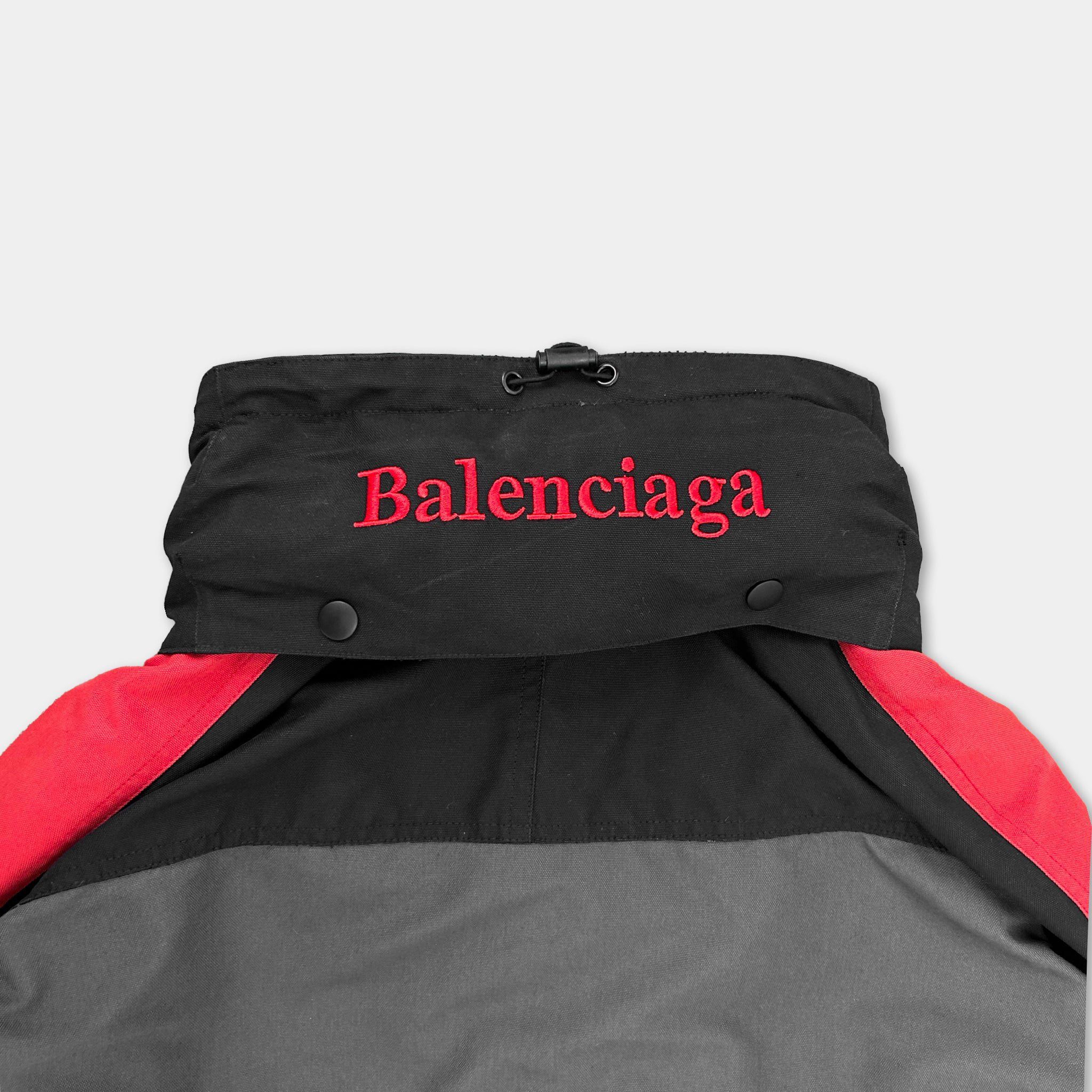 Balenciaga Balenciaga FW17 Swing Parka Size US XL / EU 56 / 4 - 6 Thumbnail