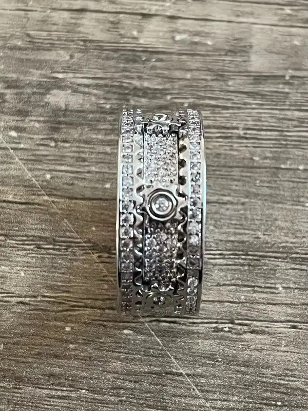 Jewelry Chiyuri x azawa Gear Spinner Ring ( size 8-12 ) Size ONE SIZE - 3 Thumbnail