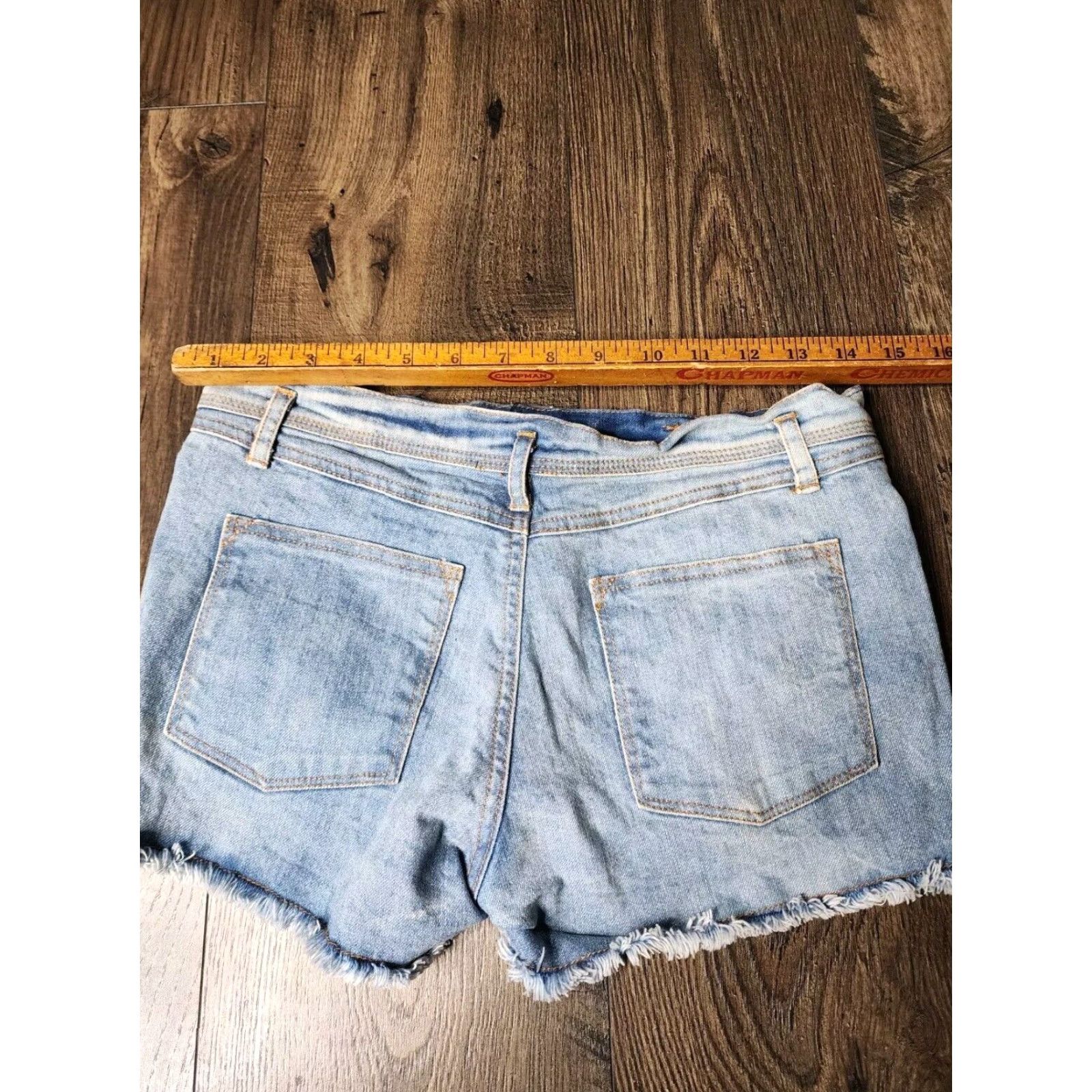 Denime FATE Denim Shorts Women's Small Blue Aztec Embroidered Boho Cut-Off Womens Size 28" / US 6 / IT 42 - 2 Thumbnail