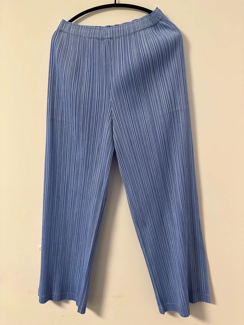 Issey Miyake Issey Miyake Blue pleated pants Size 26" / US 2 / IT 38 - 2 Thumbnail
