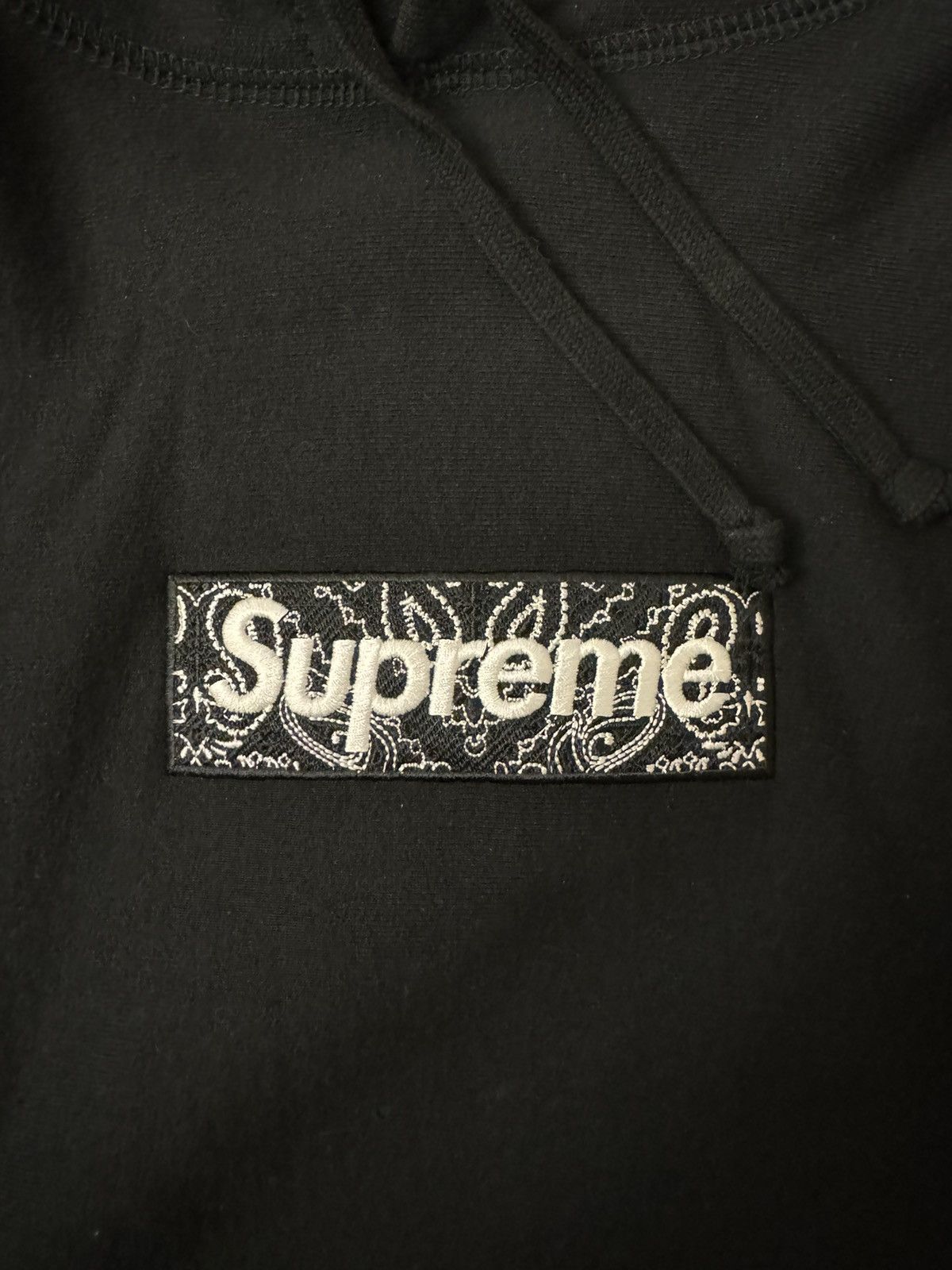 Supreme Supreme Bandana Box Logo Hoodie Size US M / EU 48-50 / 2 - 2 Thumbnail