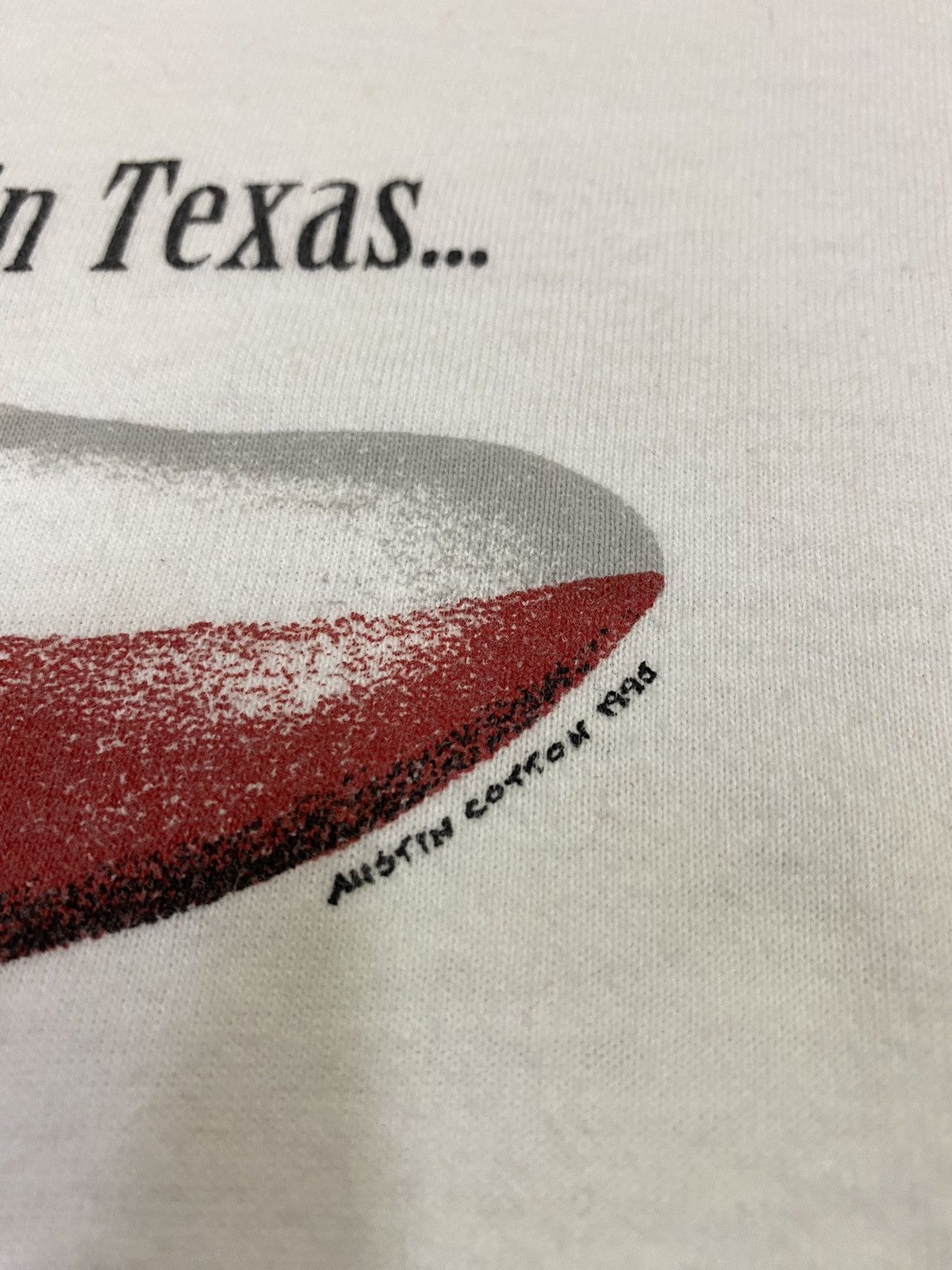 Vintage Vintage Is it always hot in Texas Tee Size US L / EU 52-54 / 3 - 4 Thumbnail
