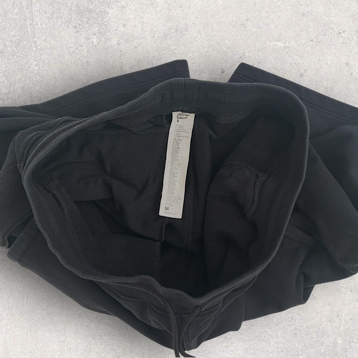 Fabletics Fabletics Sweat Shorts Size US 32 / EU 48 - 3 Thumbnail