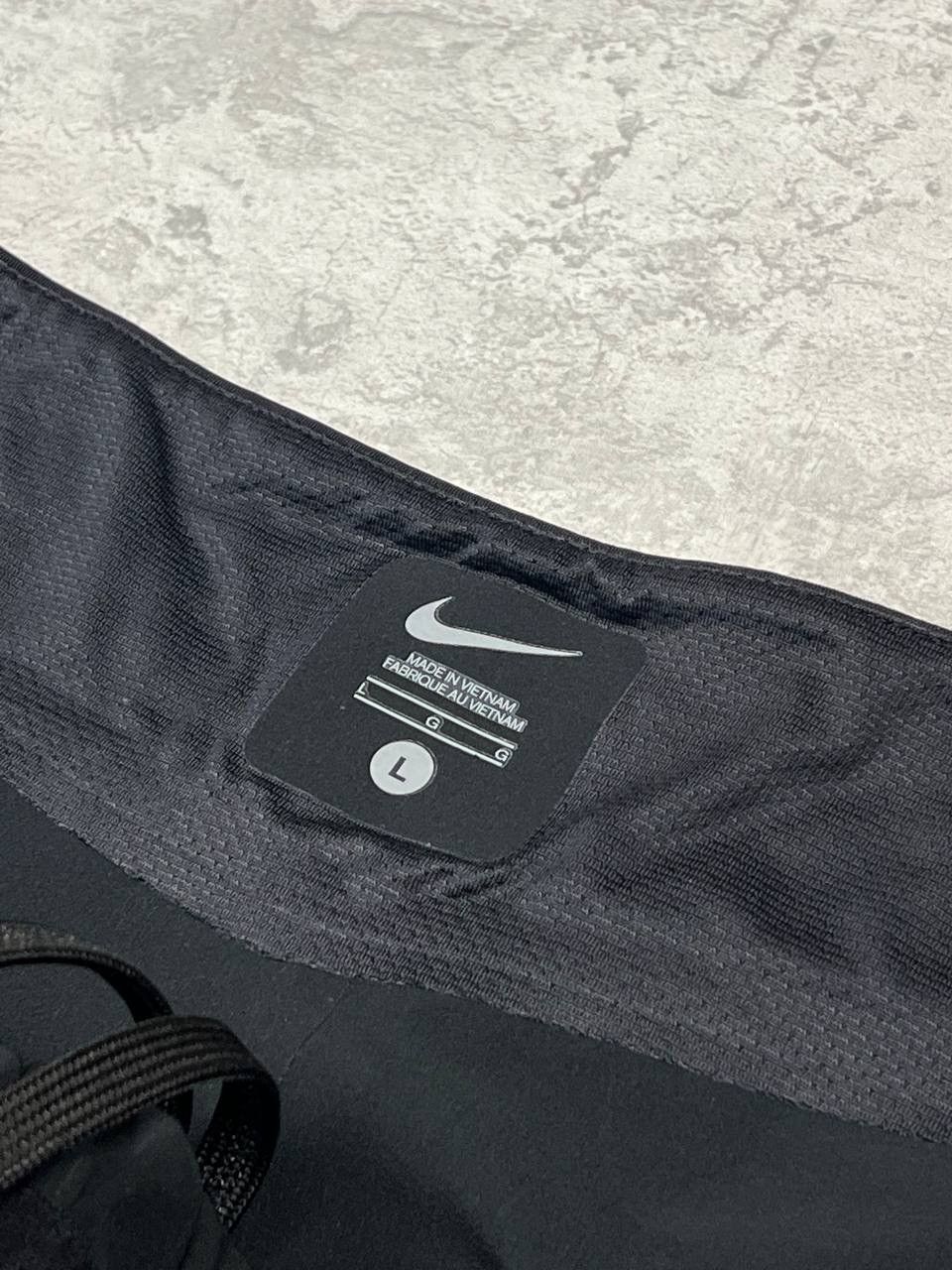 Nike Nike Black Shorts Oversize Size US 36 / EU 52 - 16 Thumbnail