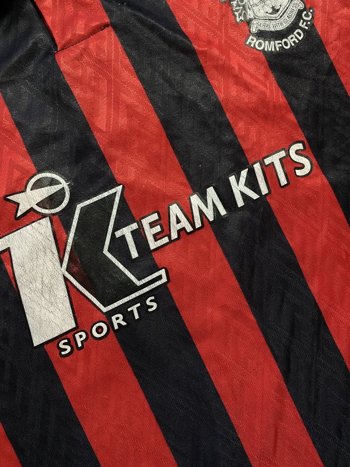 Vintage Vintage Romford F.C. Home Shirt 1992–95 #10 Match Worn Size US XL / EU 56 / 4 - 7 Thumbnail