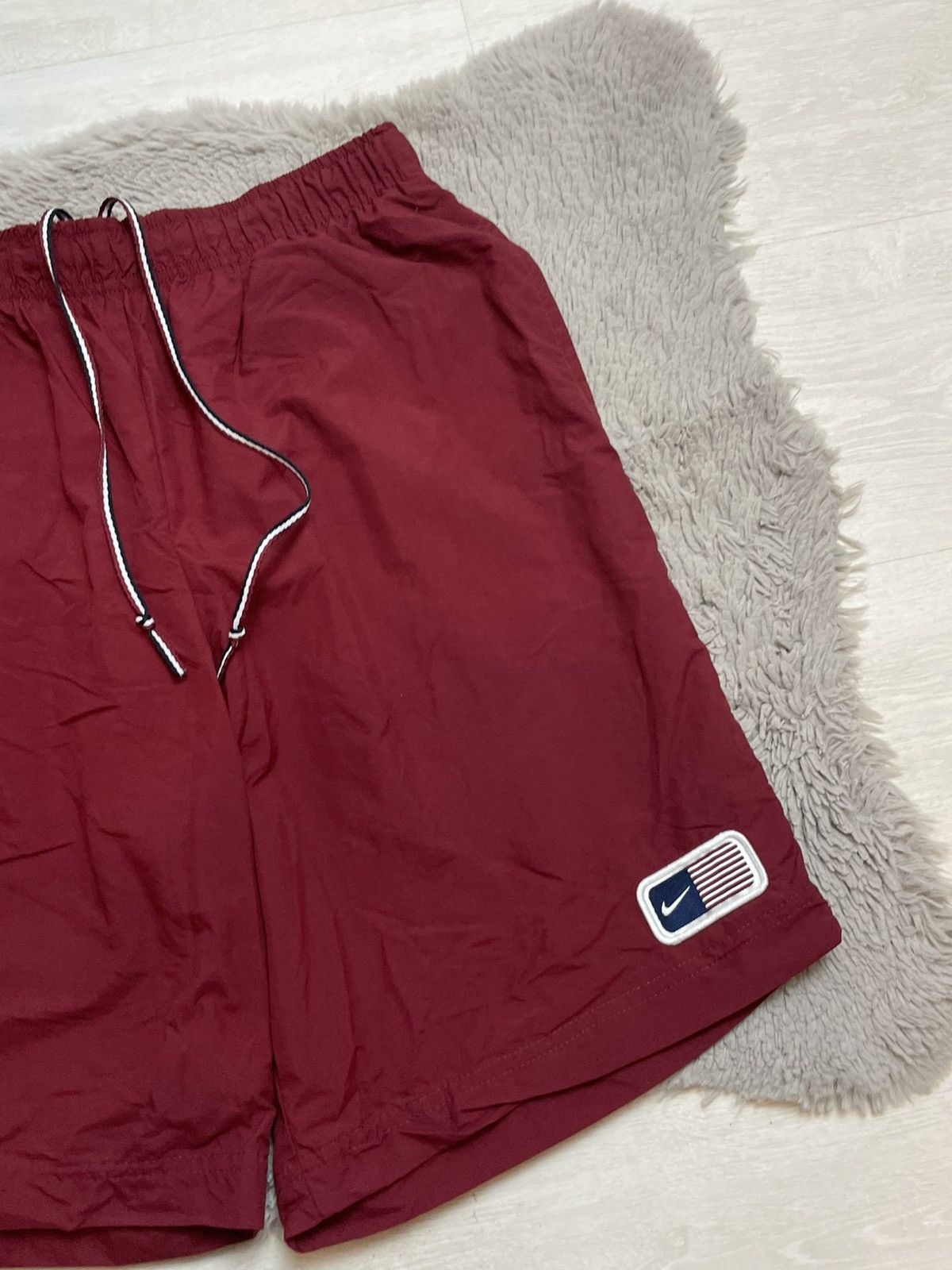 Nike × Vintage Nike Vintage 90’s Baggy Short Center Logo Y2k Size US 40 / EU 56 - 2 Thumbnail