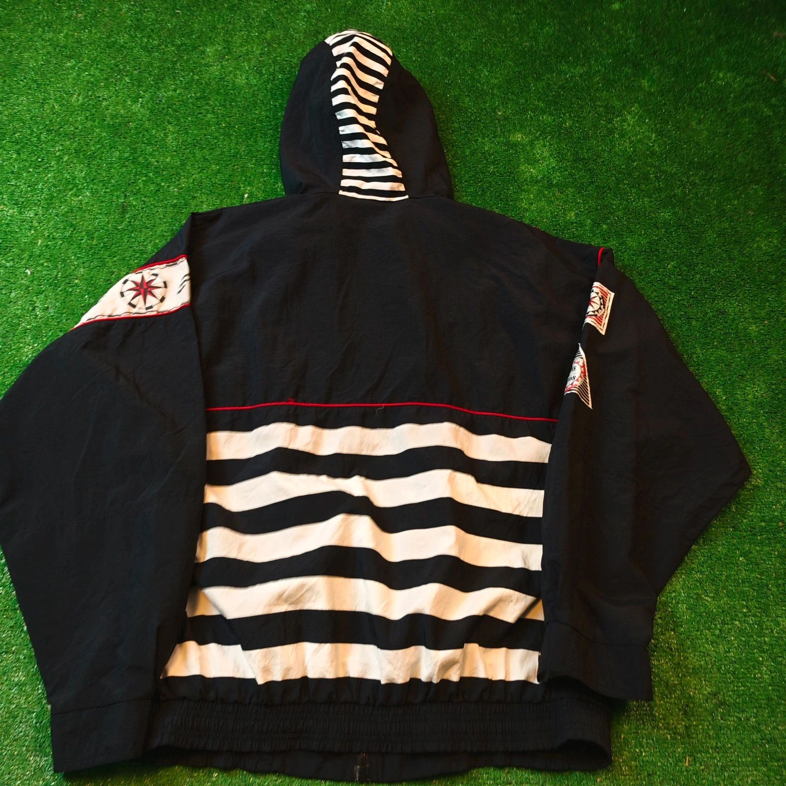Reebok Vintage Reebok Jacket Mens Medium full zip striped Size US M / EU 48-50 / 2 - 2 Thumbnail