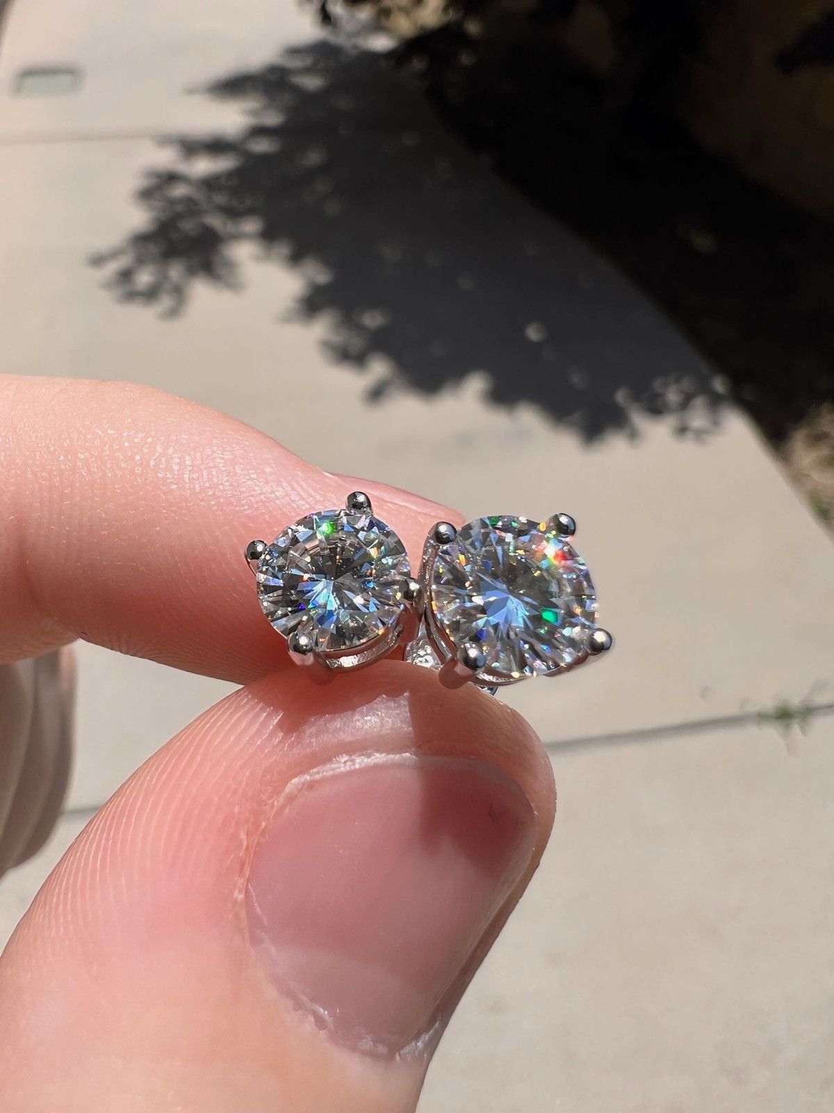 Other VVS Moissanite Stud Earrings Size ONE SIZE - 1 Thumbnail