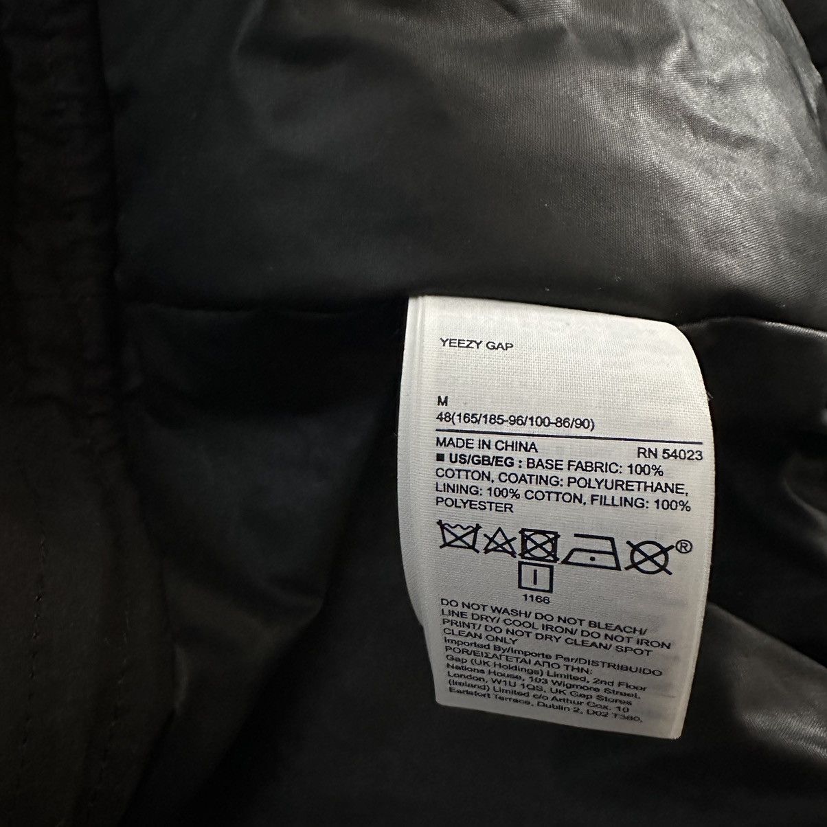 Gap × Kanye West × Yeezy Yeezy Gap Round Jacket Size US M / EU 48-50 / 2 - 4 Thumbnail