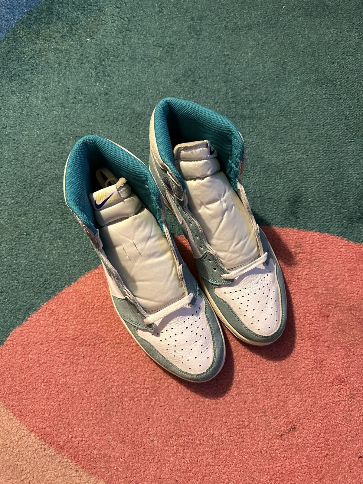 Jordan Brand Air Jordan 1 Retro High OG Turbo Green Size US 11.5 / EU 44-45 - 2 Thumbnail