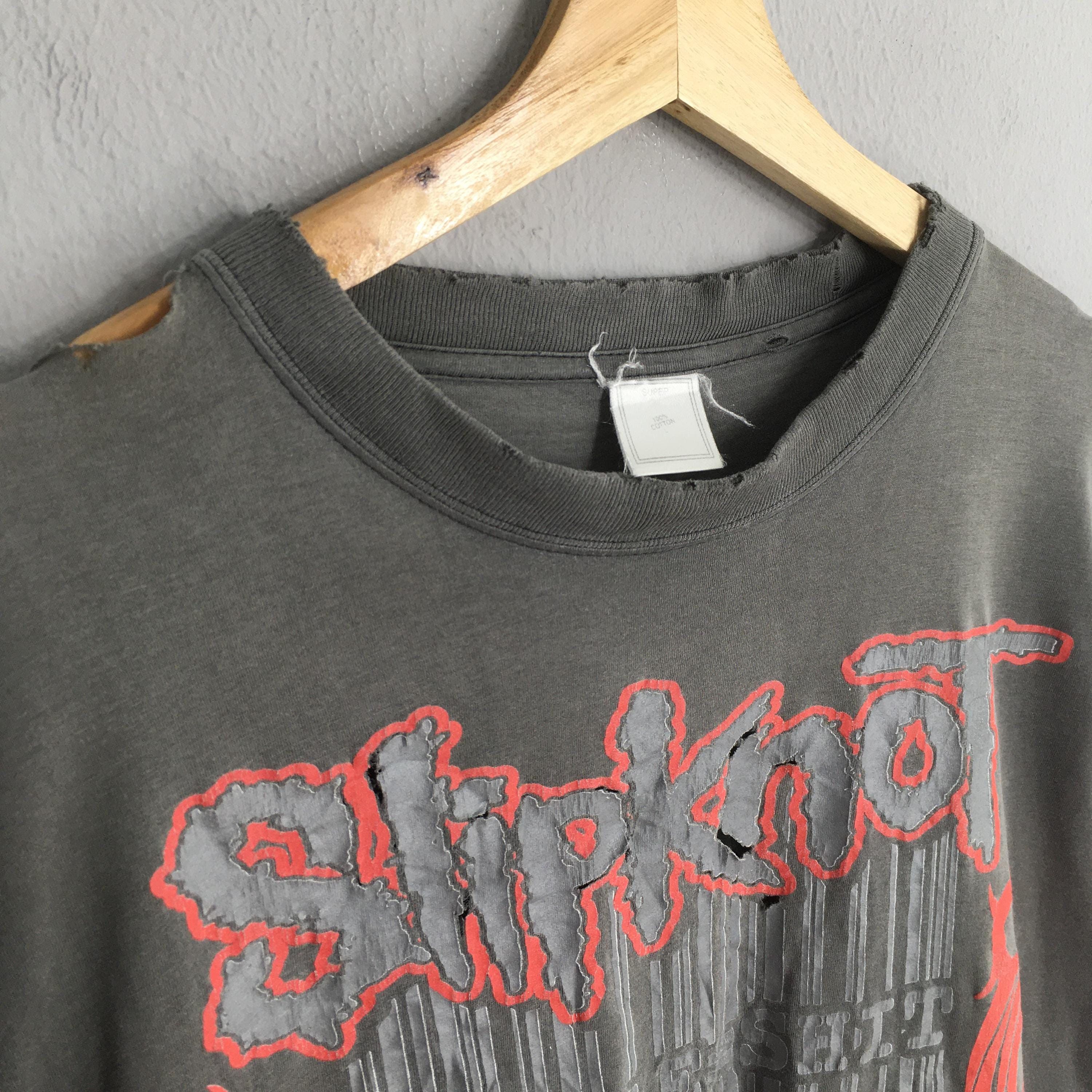 Band Tees × Slipknot 90s Distressed Slipknot Pledge of Allegiance Japan Tour Tee Size US L / EU 52-54 / 3 - 6 Thumbnail