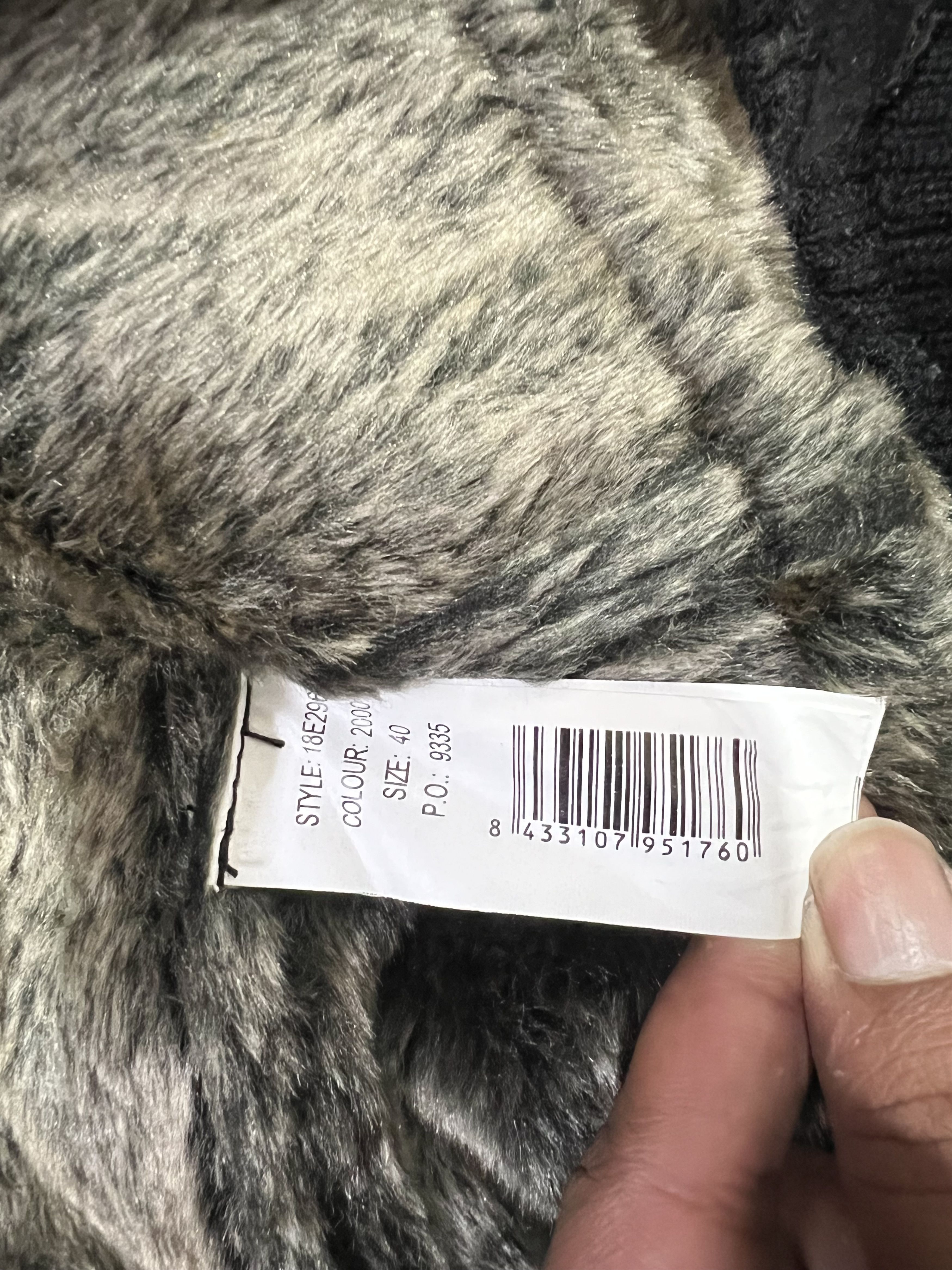 Japanese Brand 2000s Archival Japan Fur Fuzzy Wax Feather y2k Lgb Ifsix Size US M / EU 48-50 / 2 - 9 Thumbnail