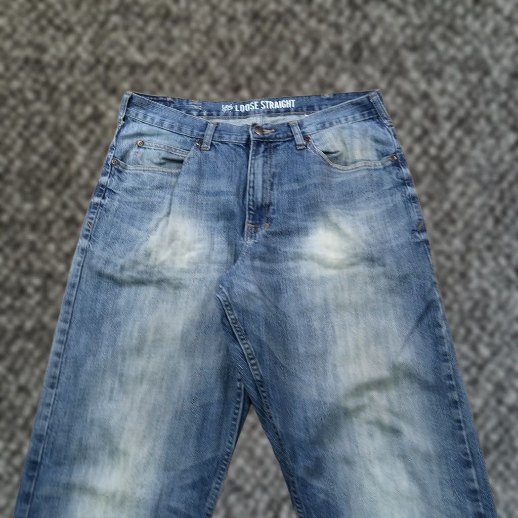 Lee Lee Loose Straight Jeans Men's 34x32 Distressed Blue Denim 5-Pocket Zipper Button Belt Loops Size US 34 / EU 50 - 1 Thumbnail