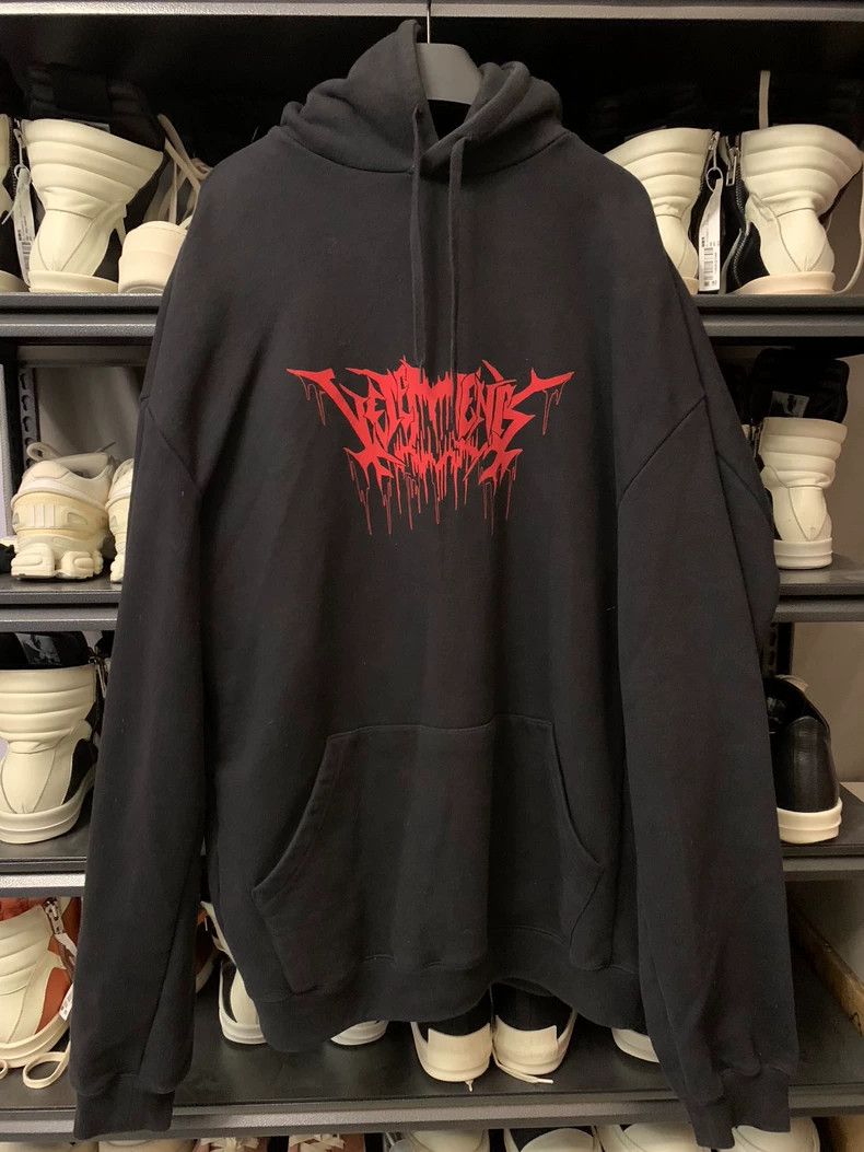Vetements Vetements 18ss Blood Droplets thick hoodie Size US XS / EU 42 / 0 - 1 Thumbnail