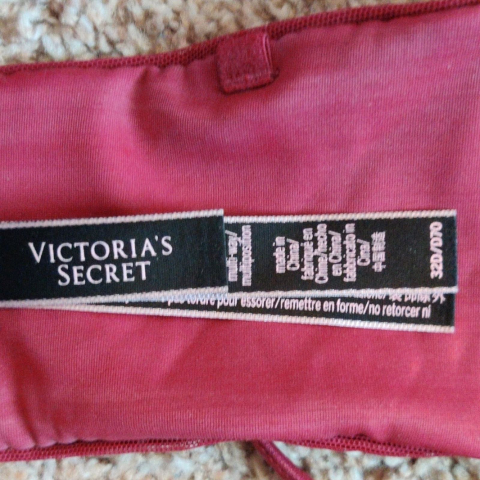 Victoria's Secret Victoria's Secret Very Sexy Multiway bra - Size 32D Size ONE SIZE - 4 Thumbnail
