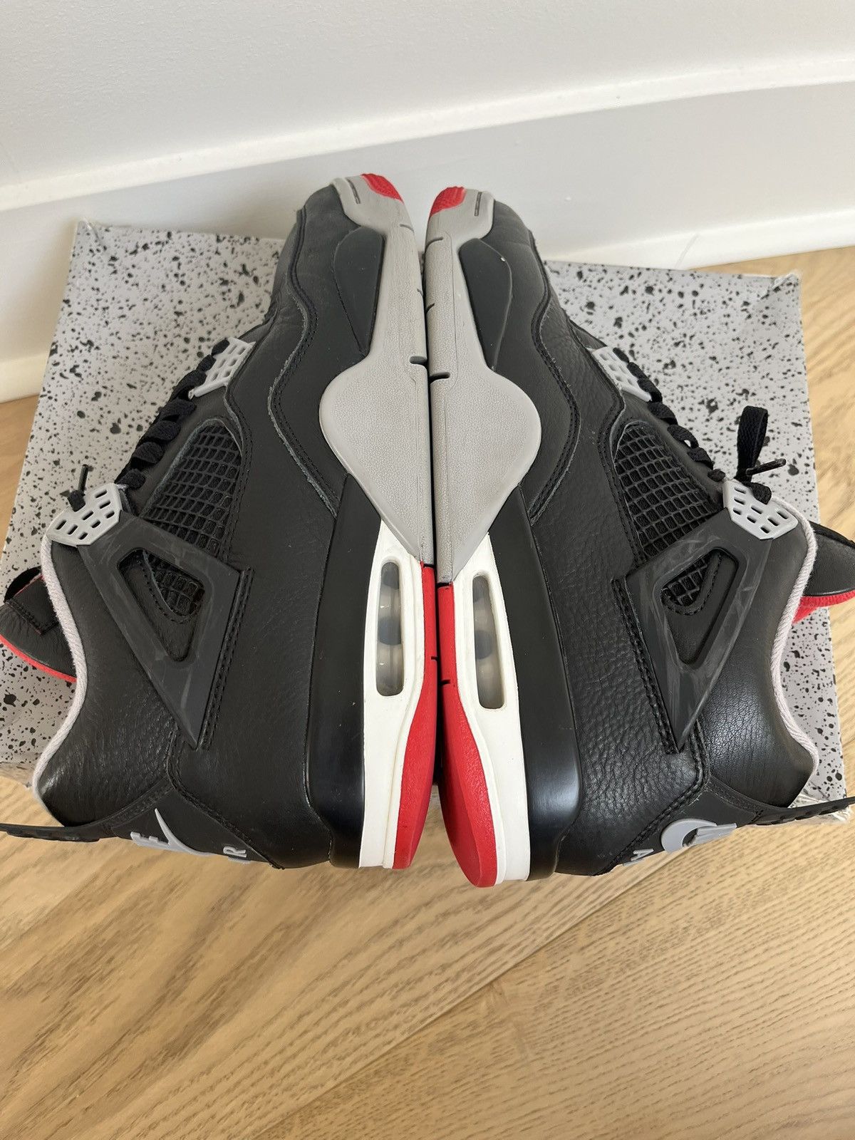Jordan Brand Jordan 4 Bred Size US 9.5 / EU 42-43 - 4 Thumbnail