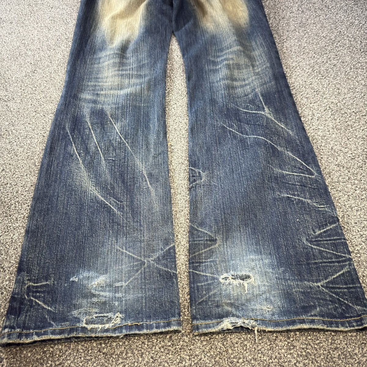 If Six Was Nine Insane ‼️ Flared Distressed Whisker Denim LGB Style Gennaro Size US 31 - 11 Thumbnail