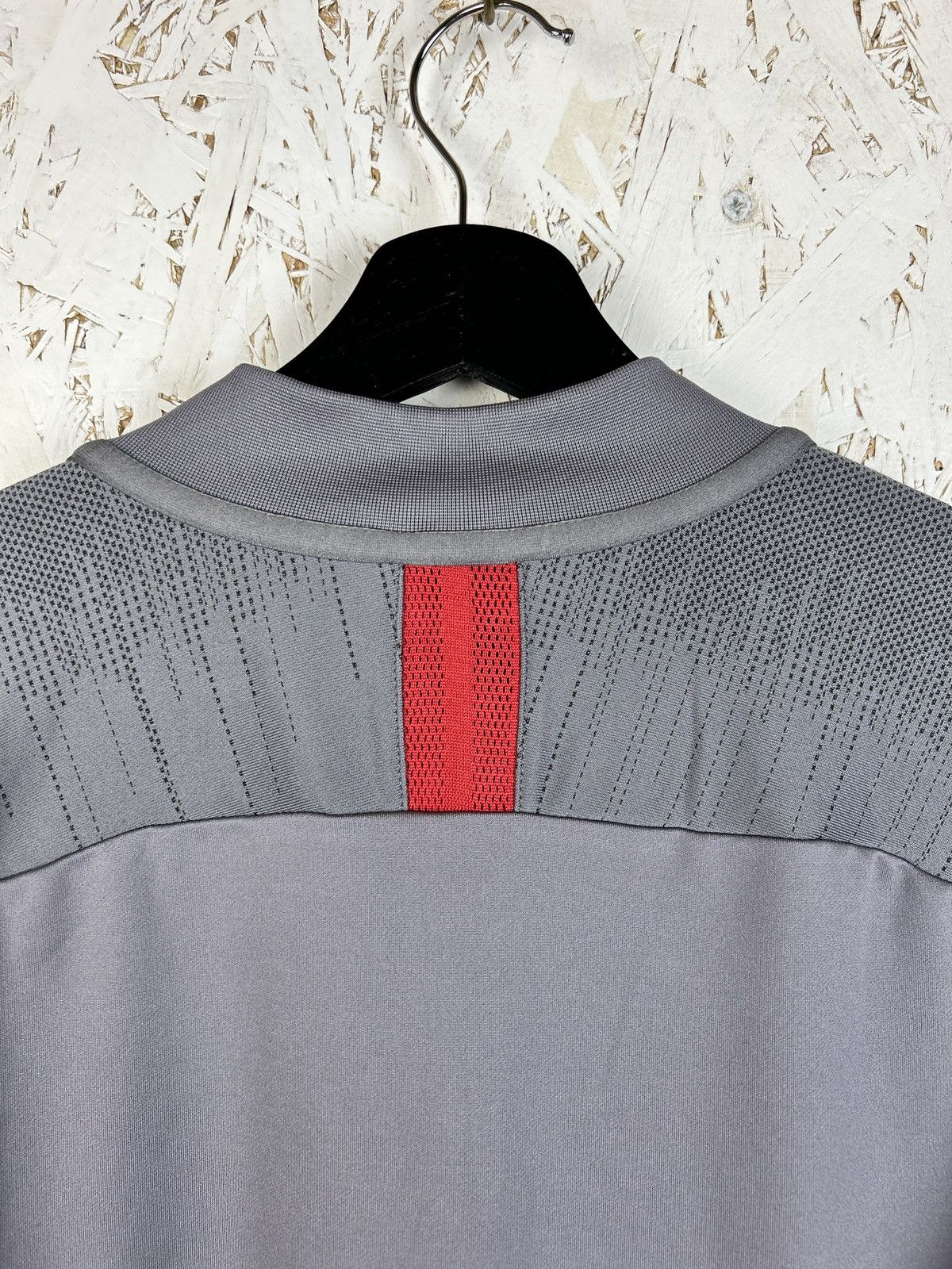 Nike Nike Atletico Madrid Strike Drill Training Top 2019/20 L Size US L / EU 52-54 / 3 - 6 Thumbnail