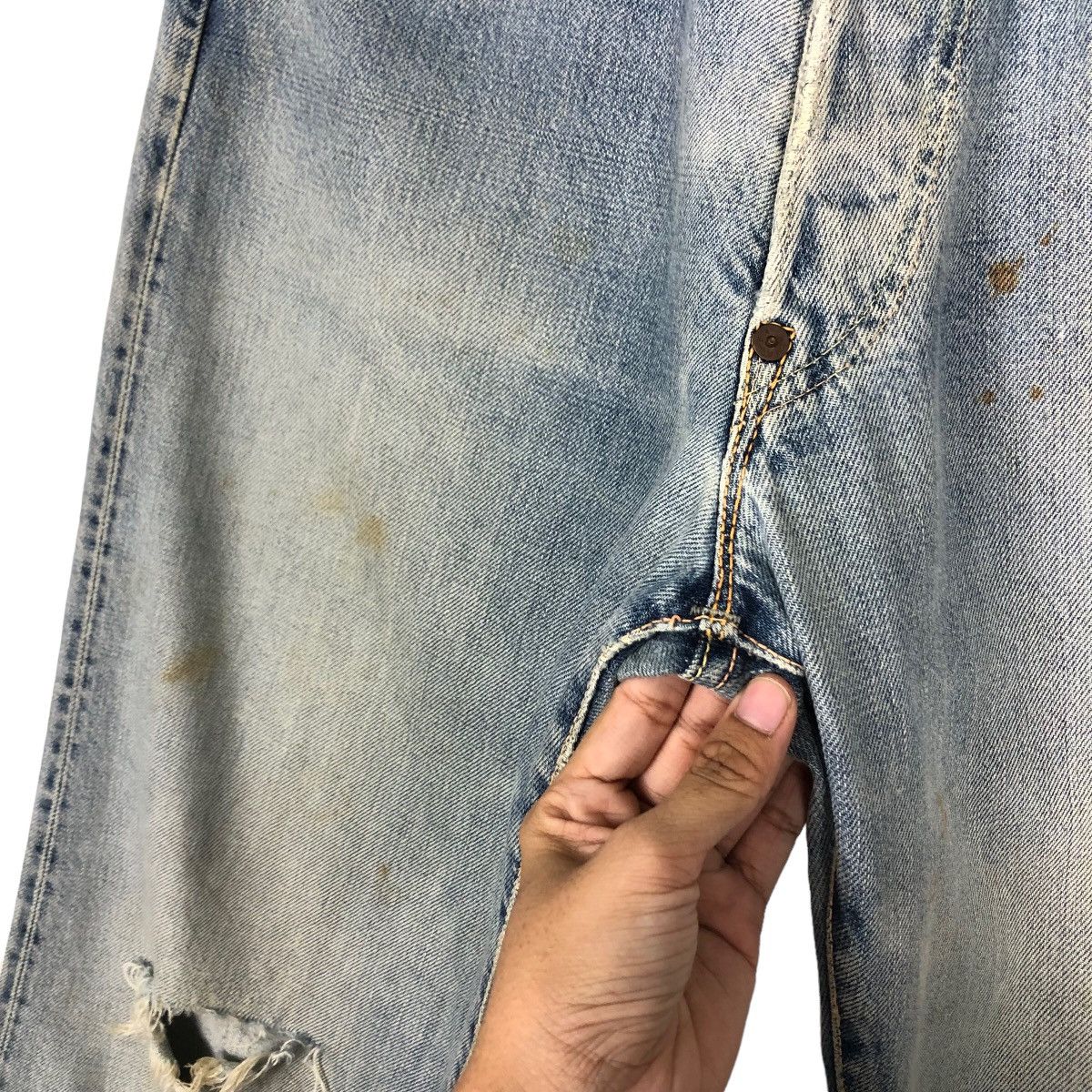 Evisu VINTAGE EVISU MADE IN JAPAN DISTRESSED DENIM JEANS RED LINE Size US 30 / EU 46 - 15 Thumbnail