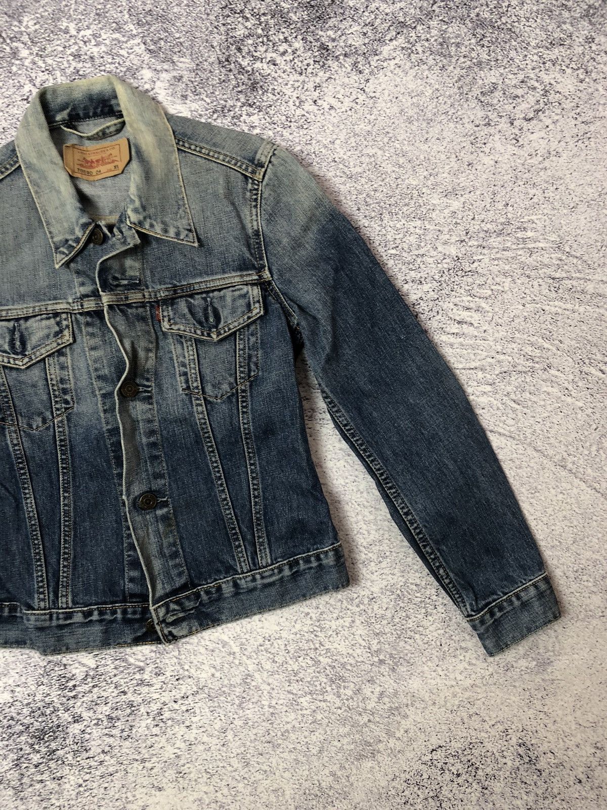 Levi's Women’s jeans jacket Levi’s 501 vintage size S y2k casual Size S / US 4 / IT 40 - 3 Thumbnail
