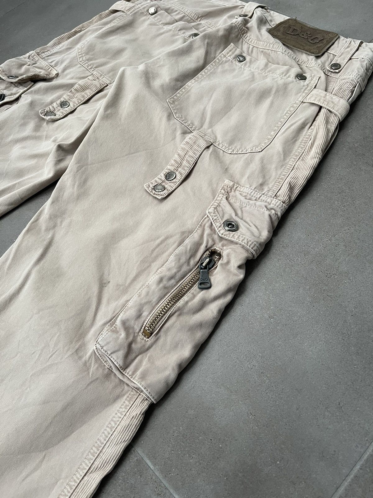 Dolce & Gabbana AW03 Archive Dolce & Gabbana Cargo Beige Pants Size US 34 / EU 50 - 21 Thumbnail