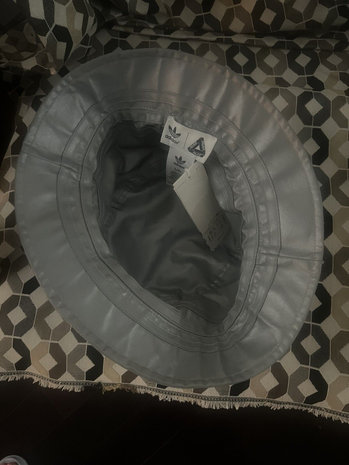 Adidas × Palace Reversible Bucket Hat Reflective Grey Size L/XL NWT Size ONE SIZE - 3 Thumbnail