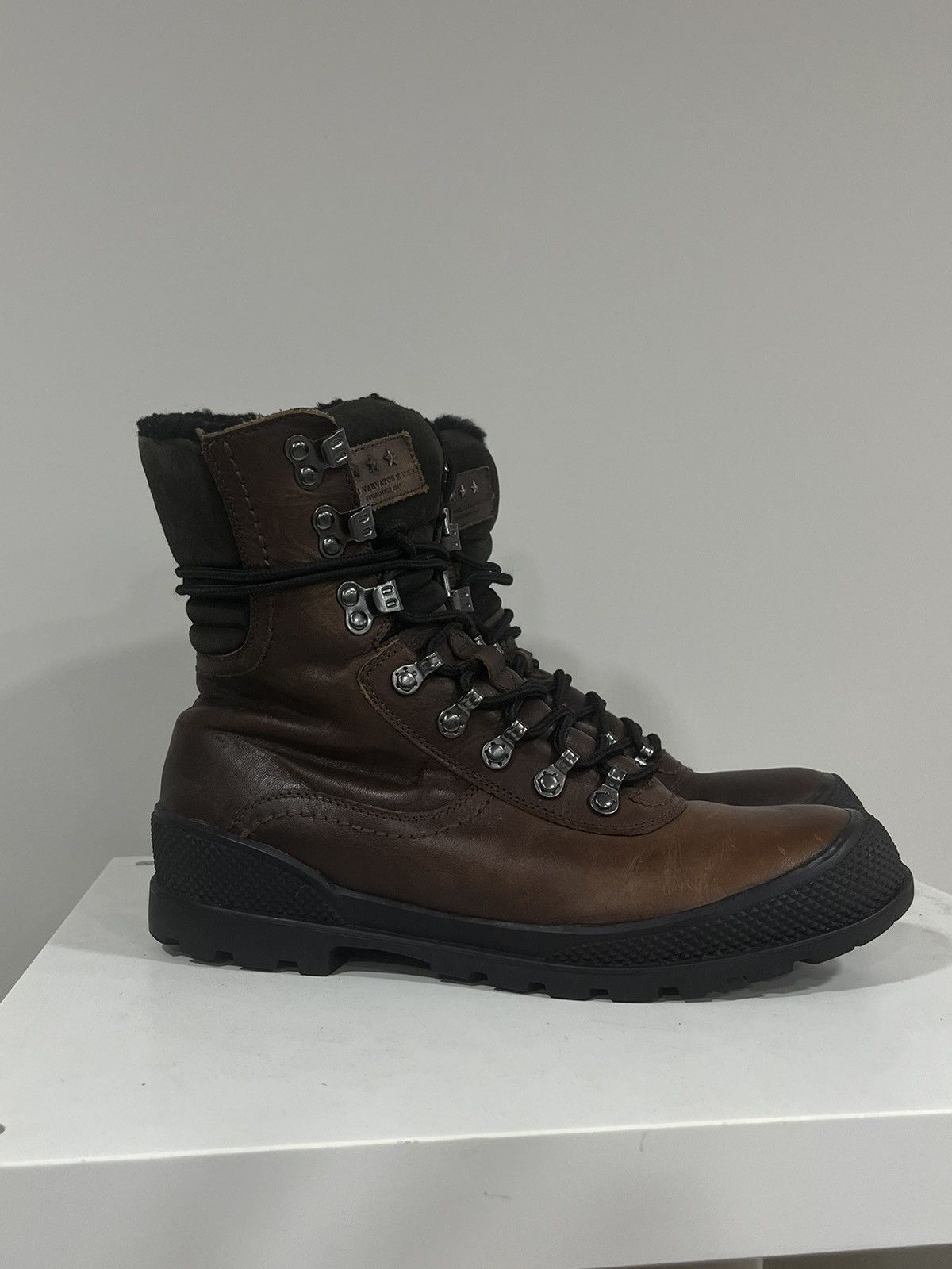 John Varvatos Shearling Lined Leather Hiking Boot. 9.5 Size US 9.5 / EU 42-43 - 9 Thumbnail