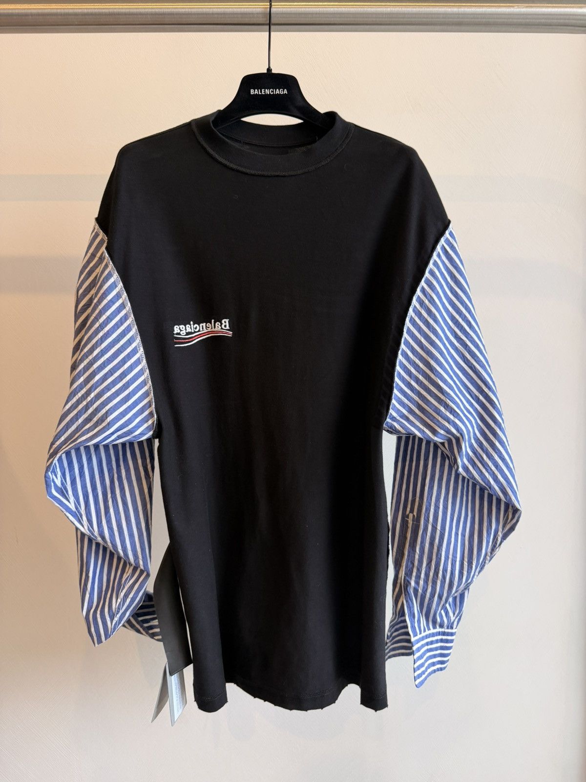 Balenciaga Balenciaga Political Campaign Long T-Shirt Black/Blue Stripe Size US S / EU 44-46 / 1 - 5 Thumbnail