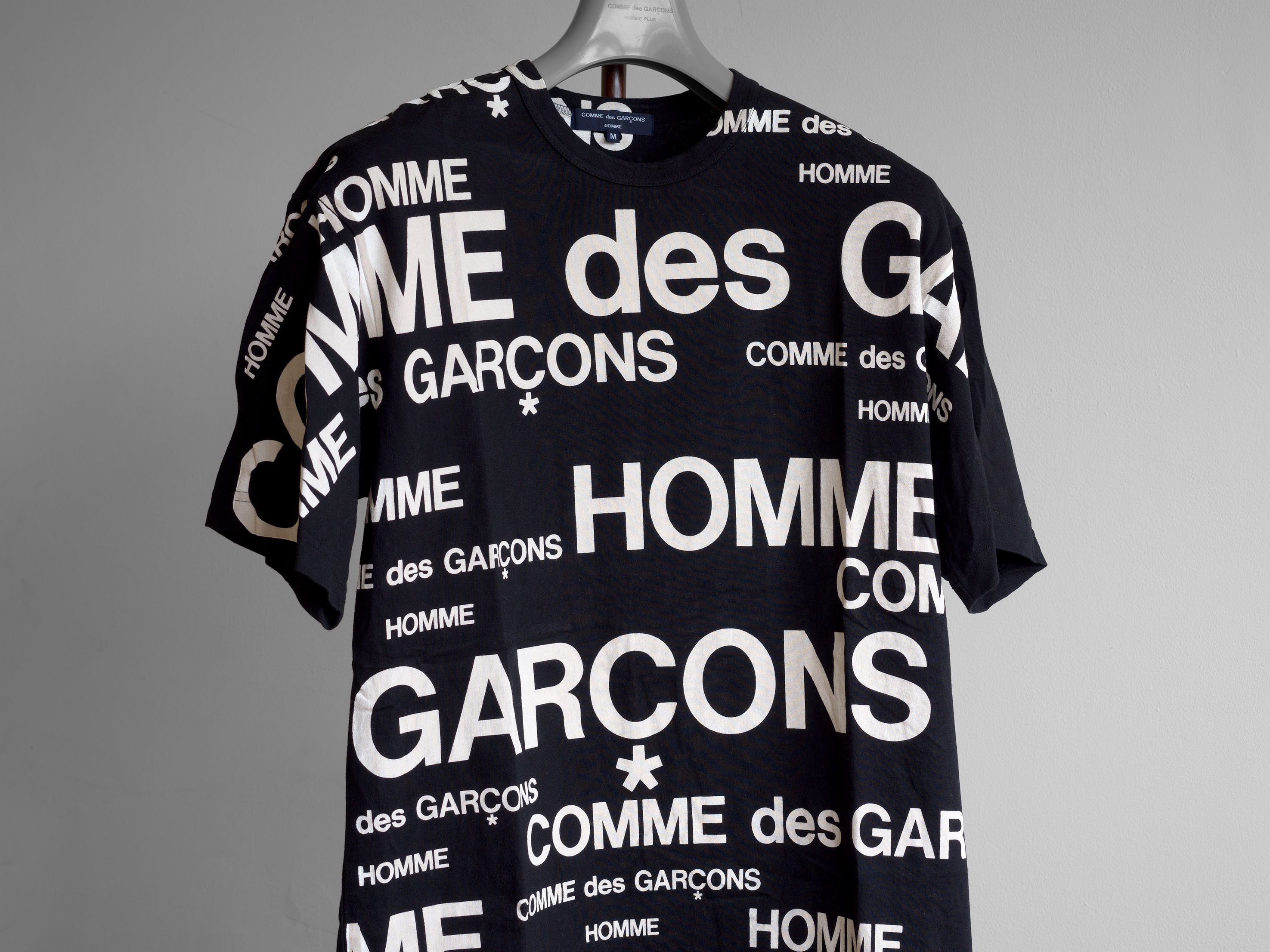 Comme des Garcons Homme SS2007 COMME des GARÇONS HOMME LOGO PRINTS T-SHIRT Size US M / EU 48-50 / 2 - 4 Thumbnail