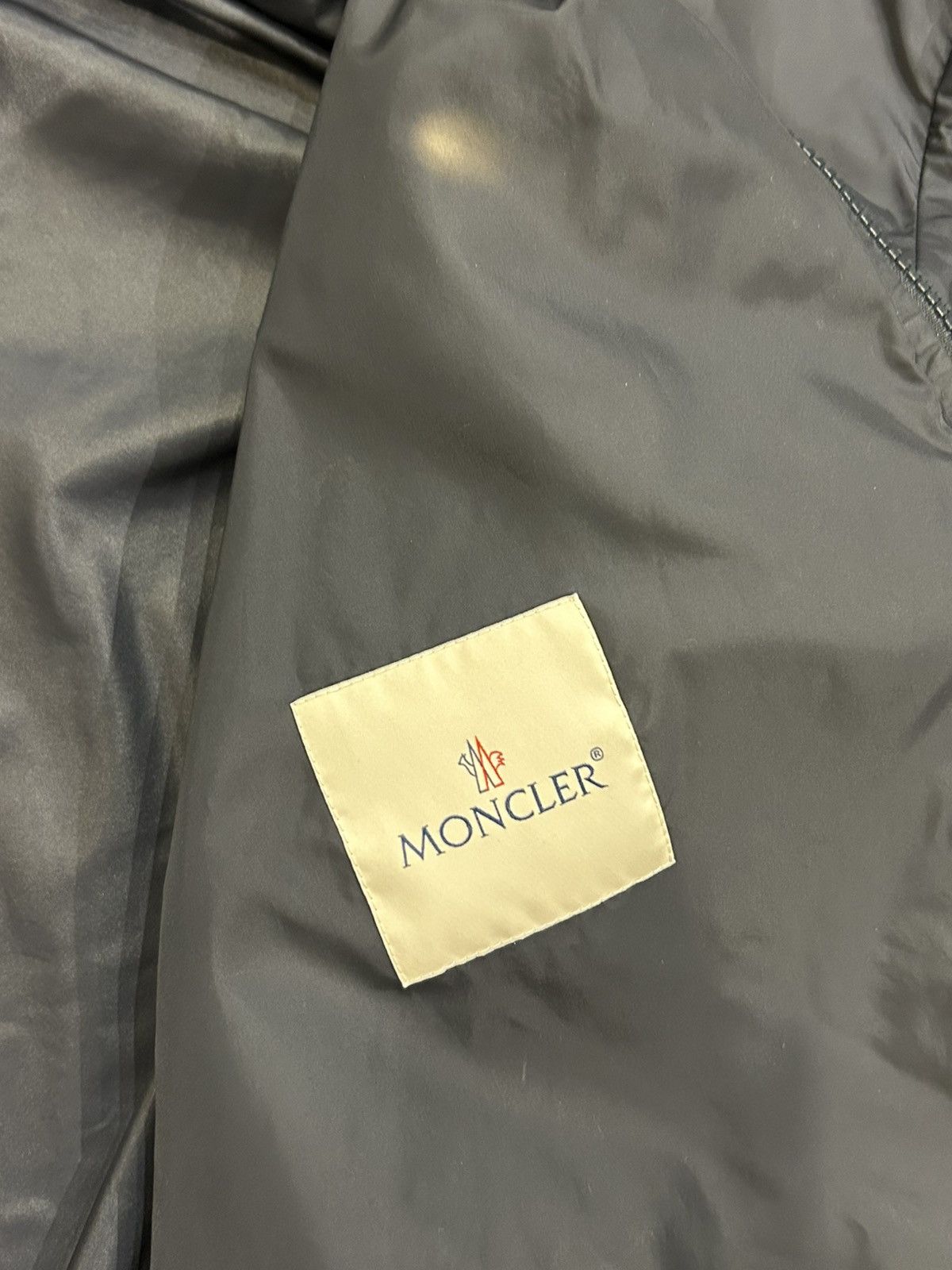 Moncler Moncler Hattab Logo Patch Windbreaker Size US XXL / EU 58 / 5 - 4 Thumbnail