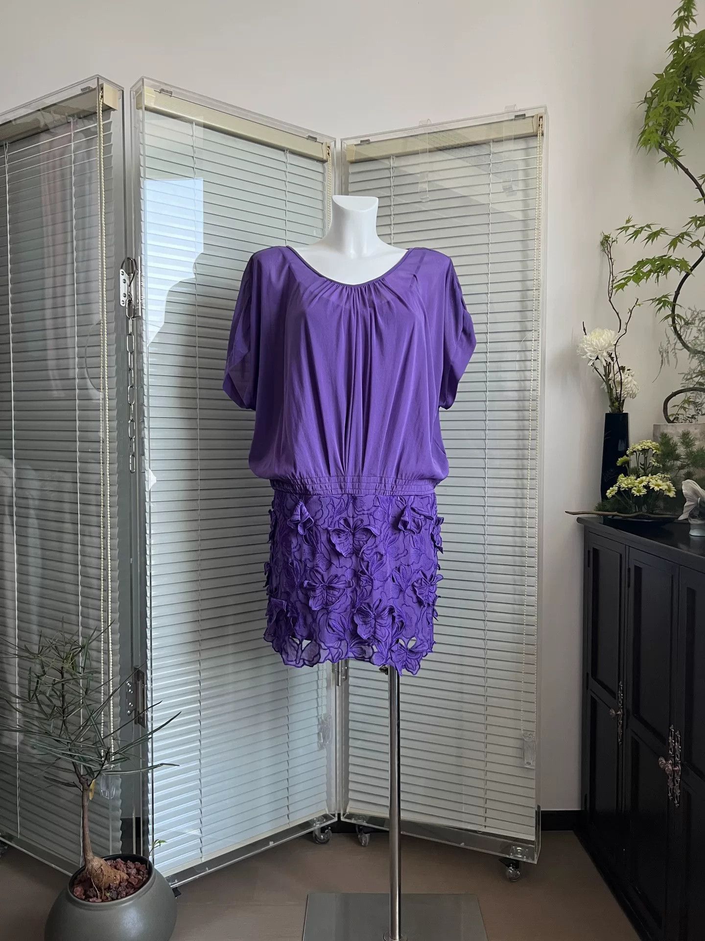 Vivienne Tam Vivienne Tam Purple 3D Butterfly Dress Size M / US 6-8 / IT 42-44 - 1 Thumbnail