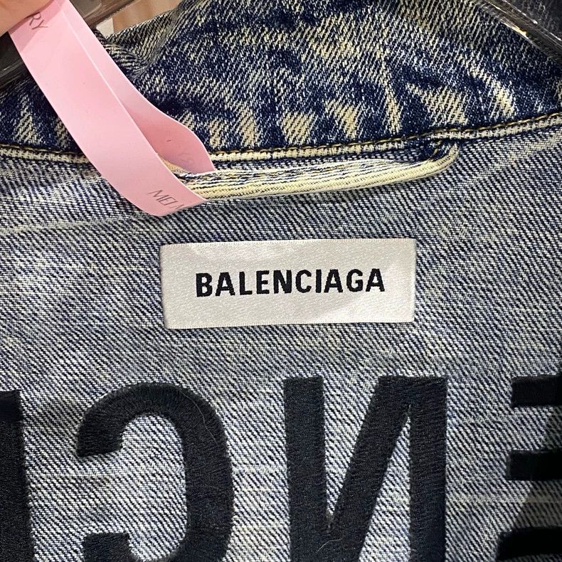 Balenciaga Balenciaga size 34 Embroidered logo denim jacket coat behi Size XS / US 0-2 / IT 36-38 - 3 Thumbnail