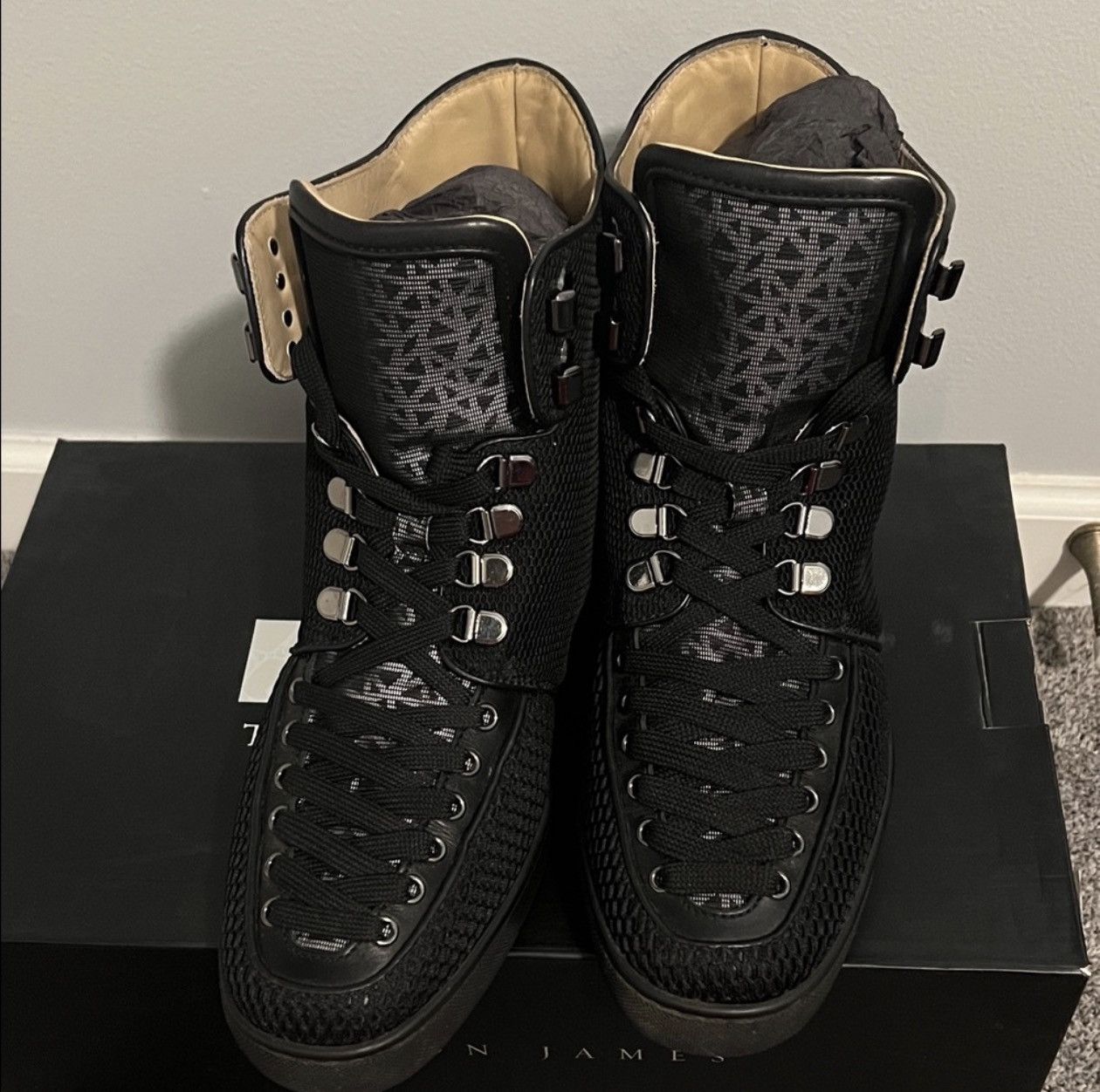 Christian Louboutin Christian Louboutin Louis Black High-Top Sneakers Size US 9.5 / EU 42-43 - 10 Thumbnail