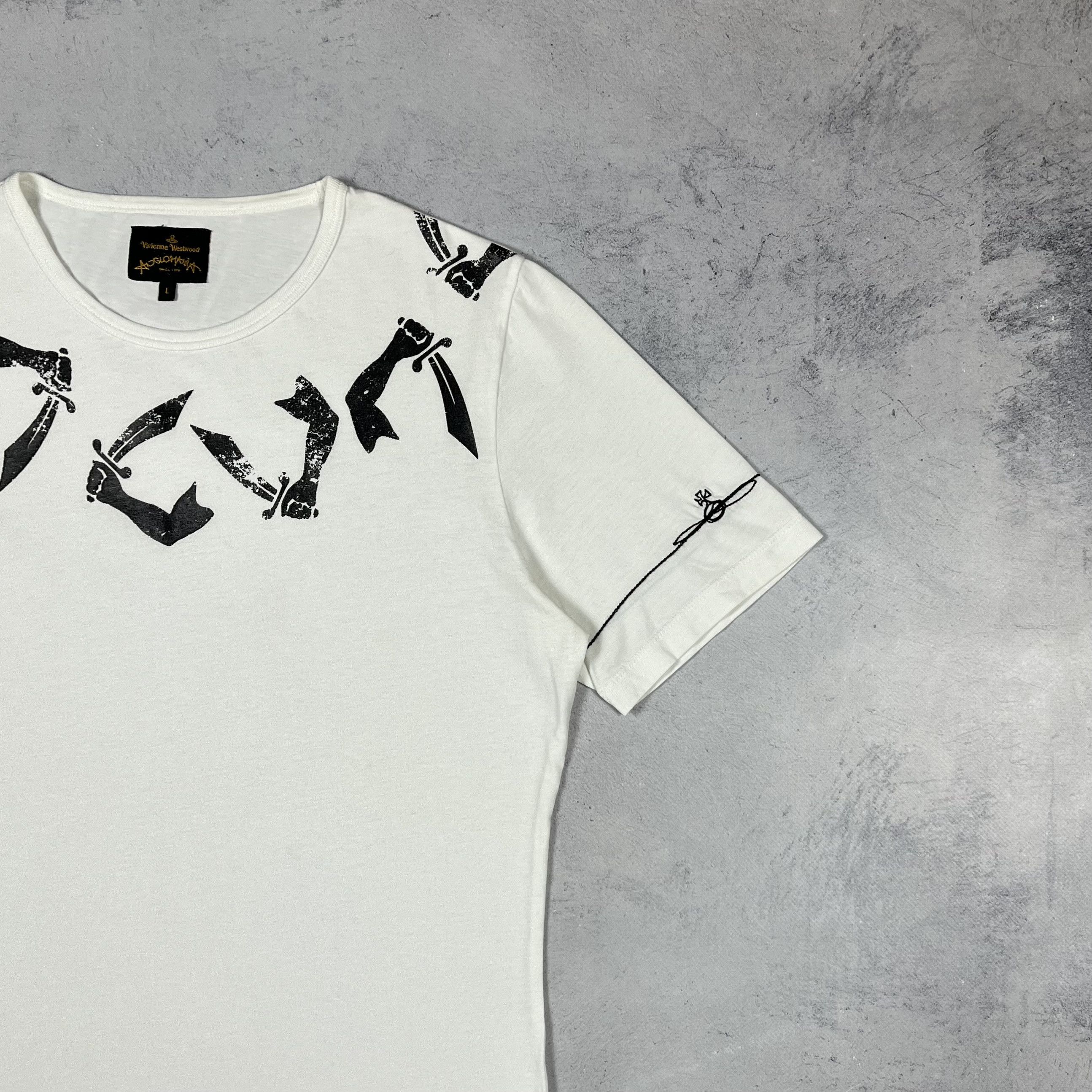 Vivienne Westwood Vivienne Westwood Anglomania Multilogo T Shirt Size US L / EU 52-54 / 3 - 3 Thumbnail