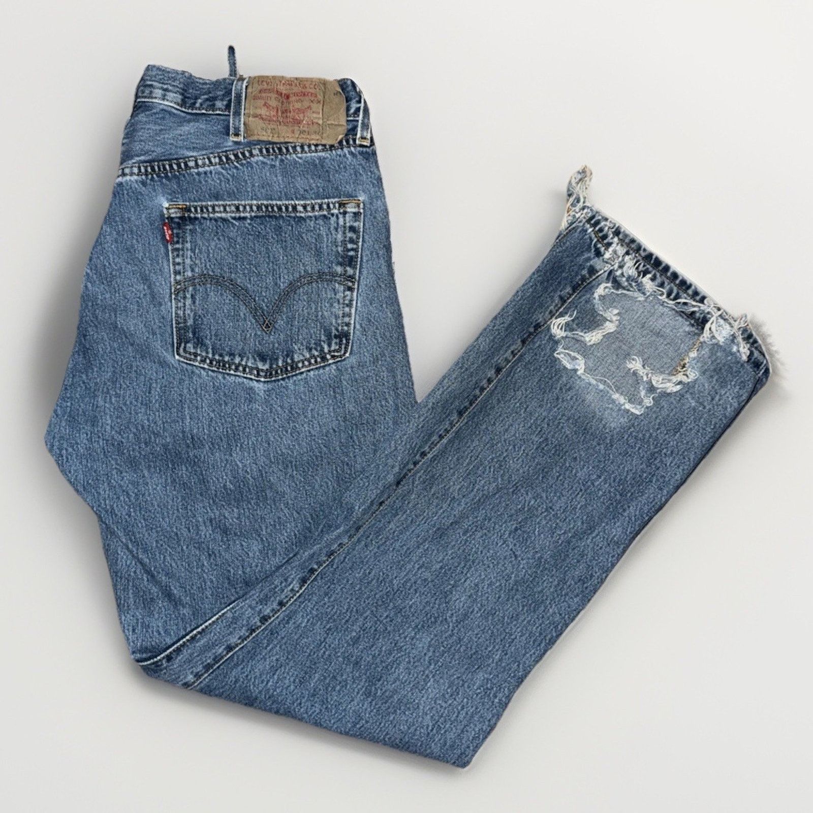 Levi's × Vintage Vintage Levi’s 501 Jeans Distressed Button Fly Straight Leg Size US 36 / EU 52 - 1 Thumbnail
