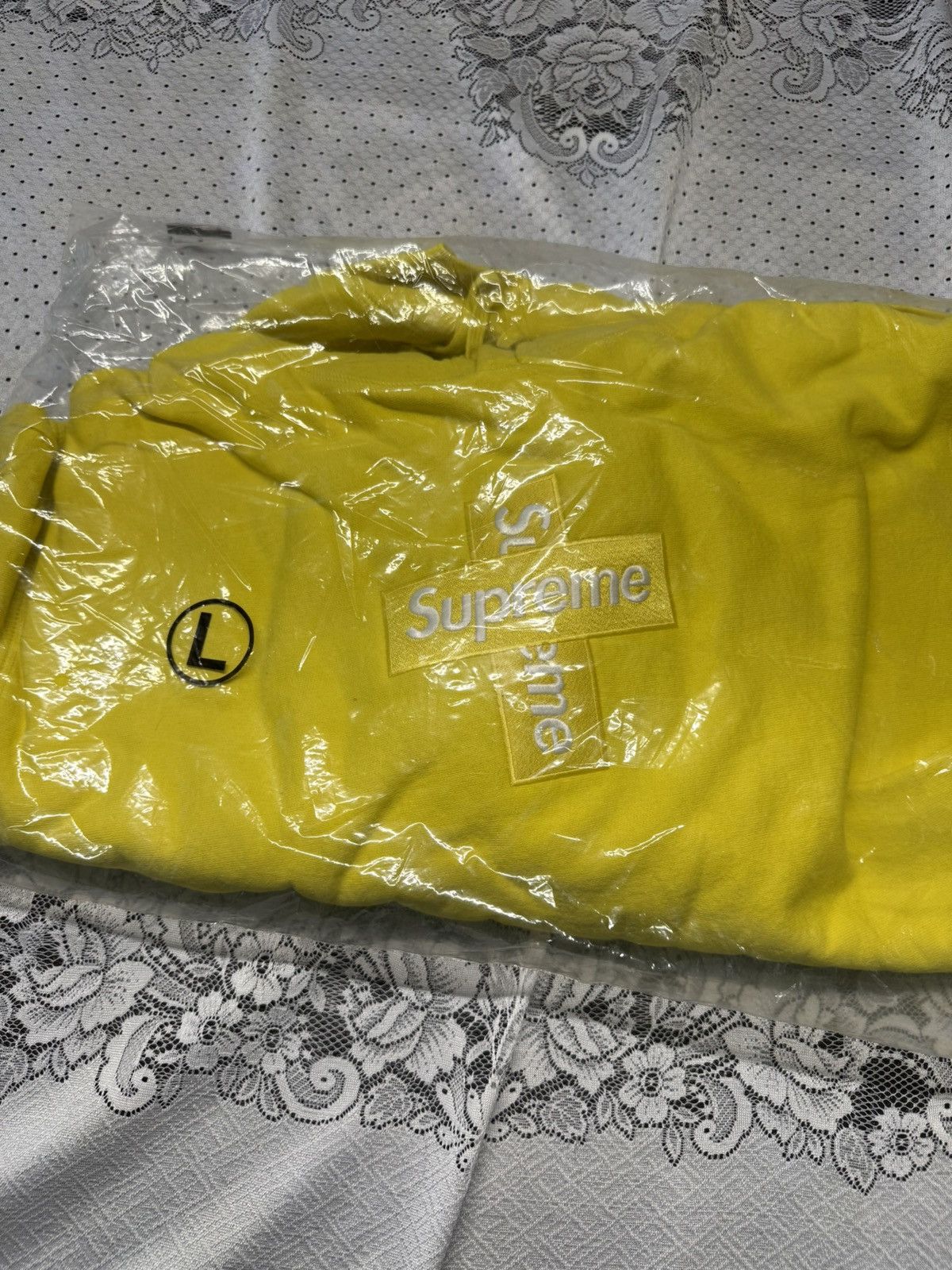 Supreme Supreme Cross Box Logo Hooded Sweatshirt Size US L / EU 52-54 / 3 - 2 Thumbnail
