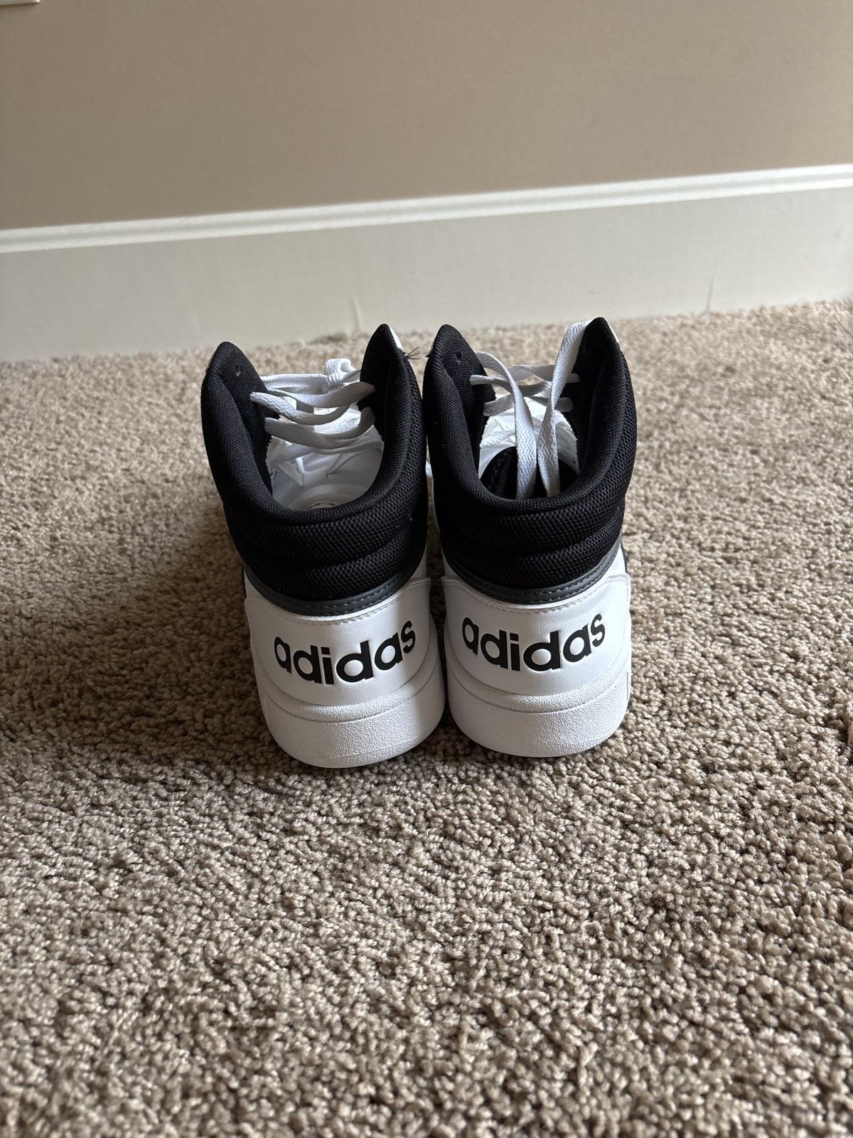 Adidas Adidas Hoops Mid Classic Vintage Size US 9 / EU 42 - 3 Thumbnail
