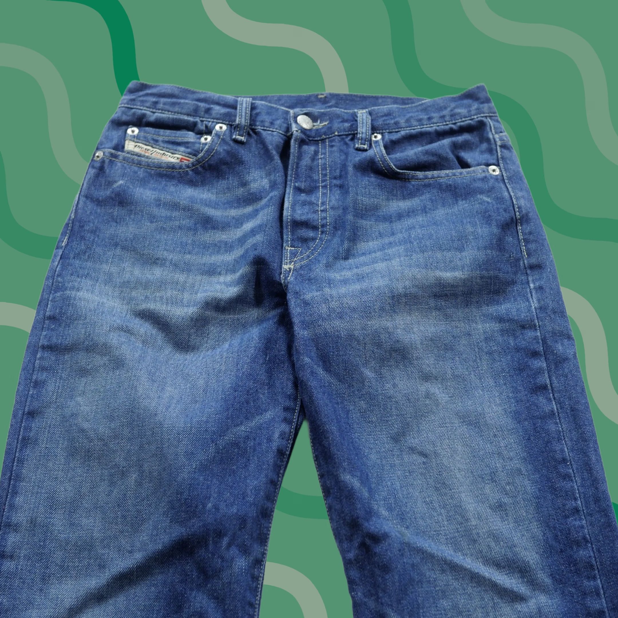 Diesel Diesel Jeans Mens 30 Regular Blue Denim Dark Distressed 5-Pocket Logo Made in Italy Shoes? Size US 30 / EU 46 - 1 Thumbnail