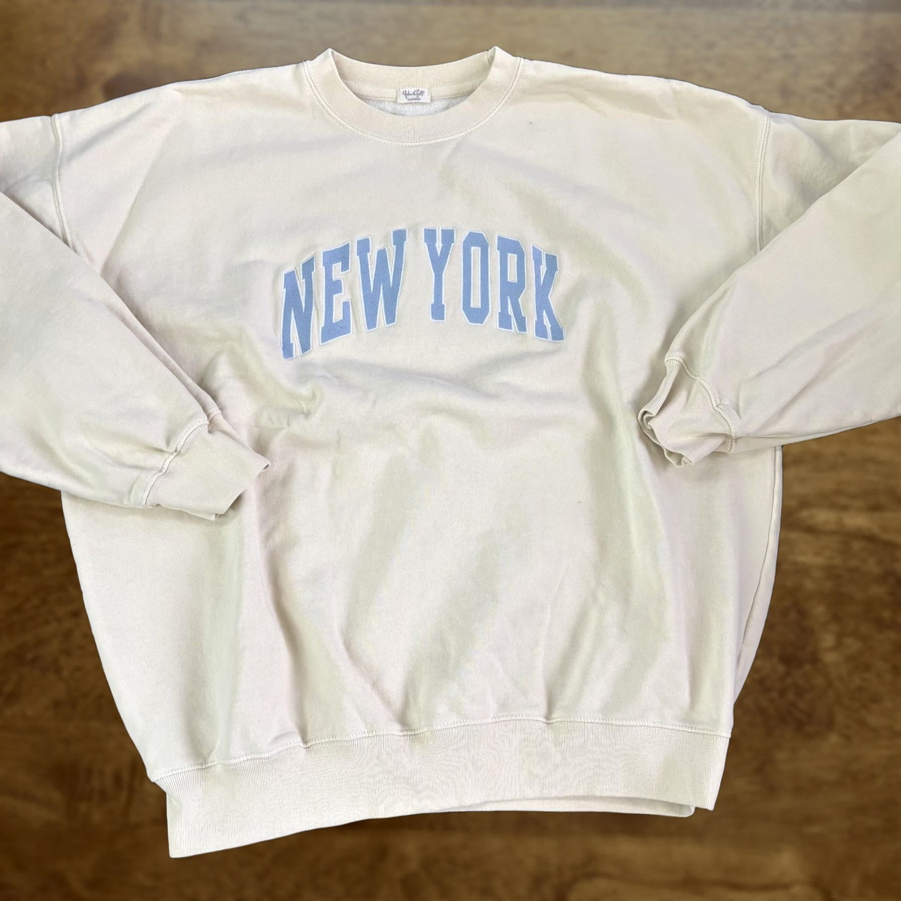 Vintage John Galt Sweatshirt Womens One Size Beige New York Graphic Crewneck Pullover Size ONE SIZE - 1 Thumbnail