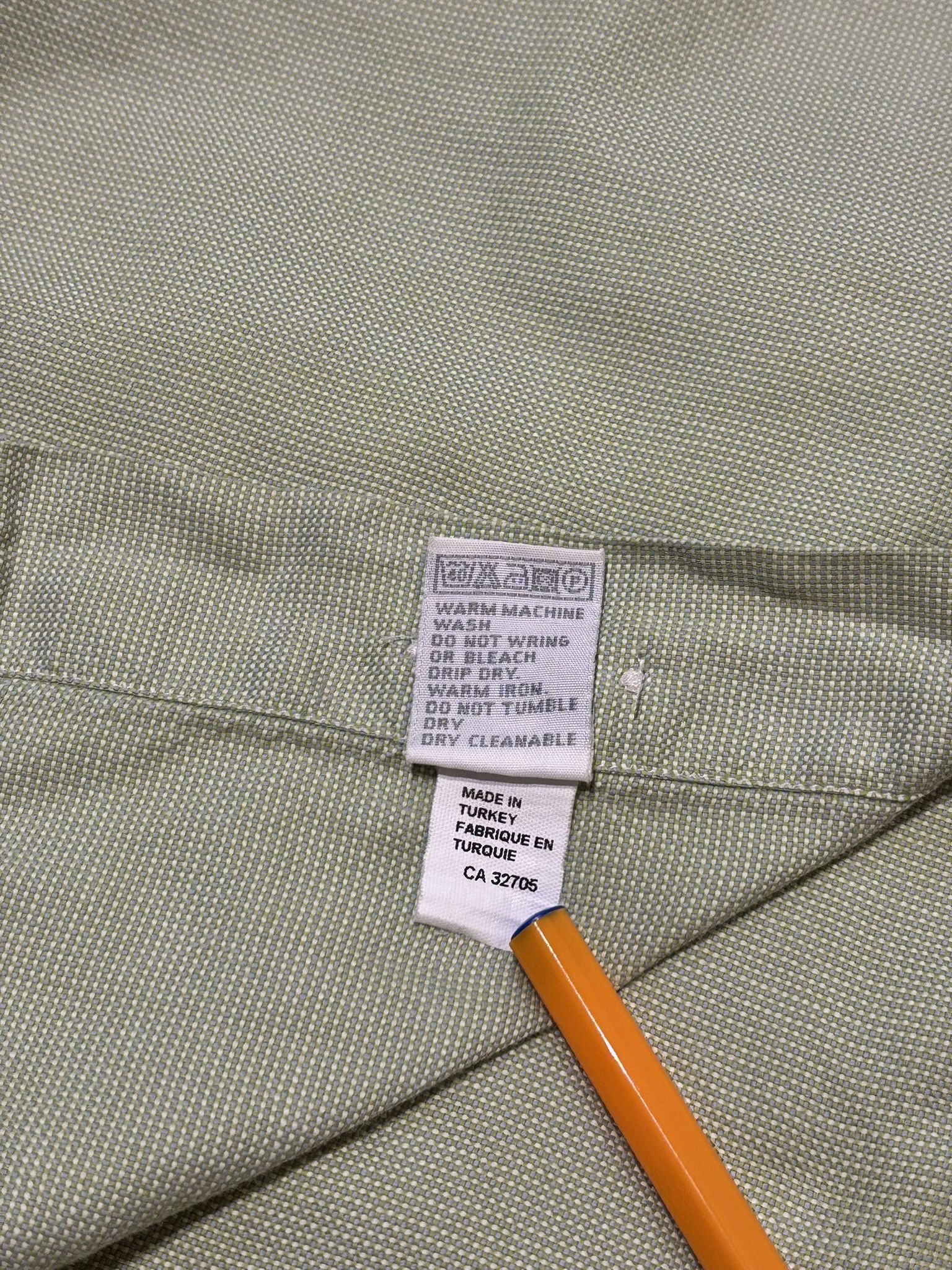 Yves Saint Laurent Yves Saint Laurent Green shirt vintage size 39 Size US L / EU 52-54 / 3 - 11 Thumbnail