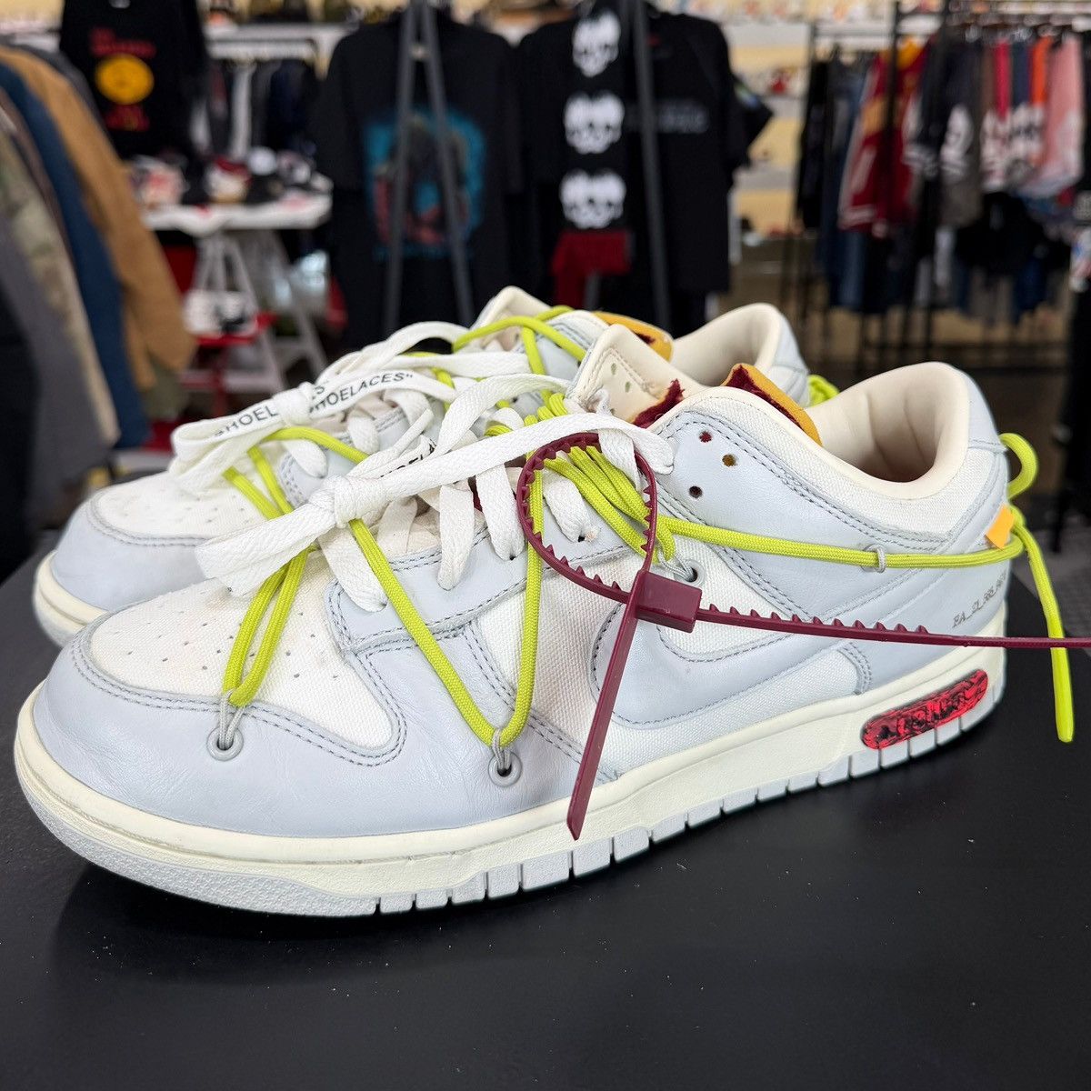 Nike × Off-White Nike Dunk Low Off-White Lot 8 Size 10 (2021) Size US 10 / EU 43 - 1 Thumbnail