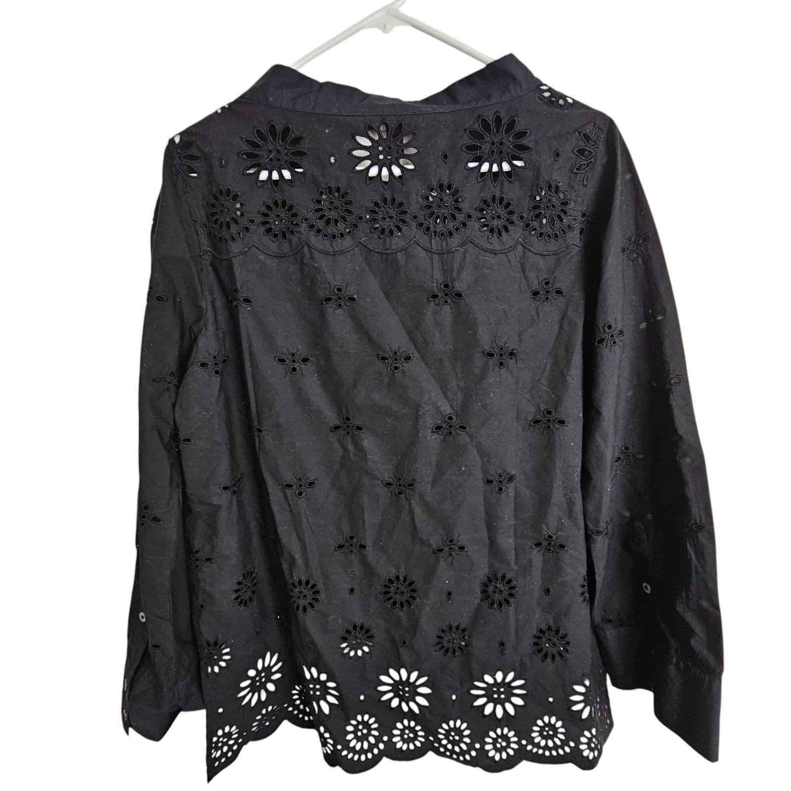 J.Crew J. Crew Womens Funnel Neck Eyelet Shirt Size 6P Black Summer Size M / US 6-8 / IT 42-44 - 11 Thumbnail