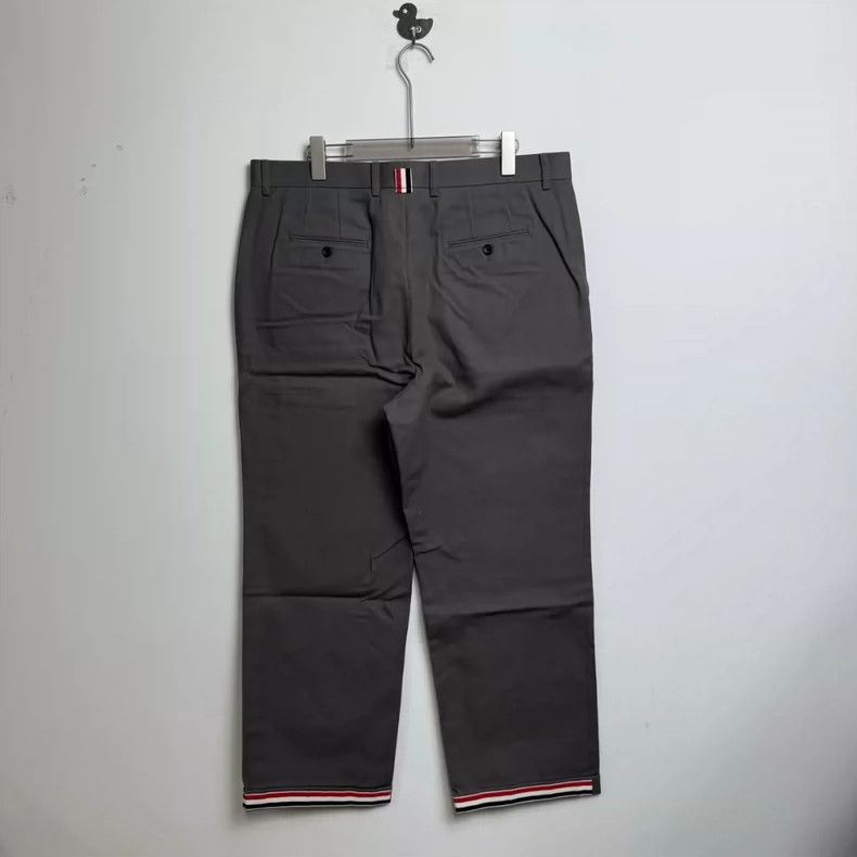 Thom Browne Thom browne Size 4 Pure-color striped trousers 2504-Nextar Size US 32 / EU 48 - 2 Thumbnail