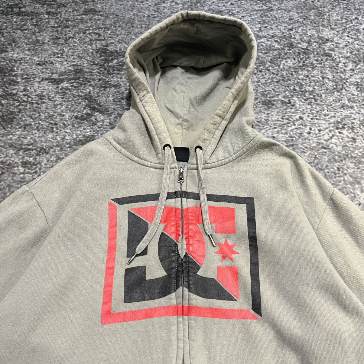 DC VINTAGE Y2K DC CYBER GRUNGE SKATER ZIP UP HOODIE SIZE XL Size US XL / EU 56 / 4 - 3 Thumbnail
