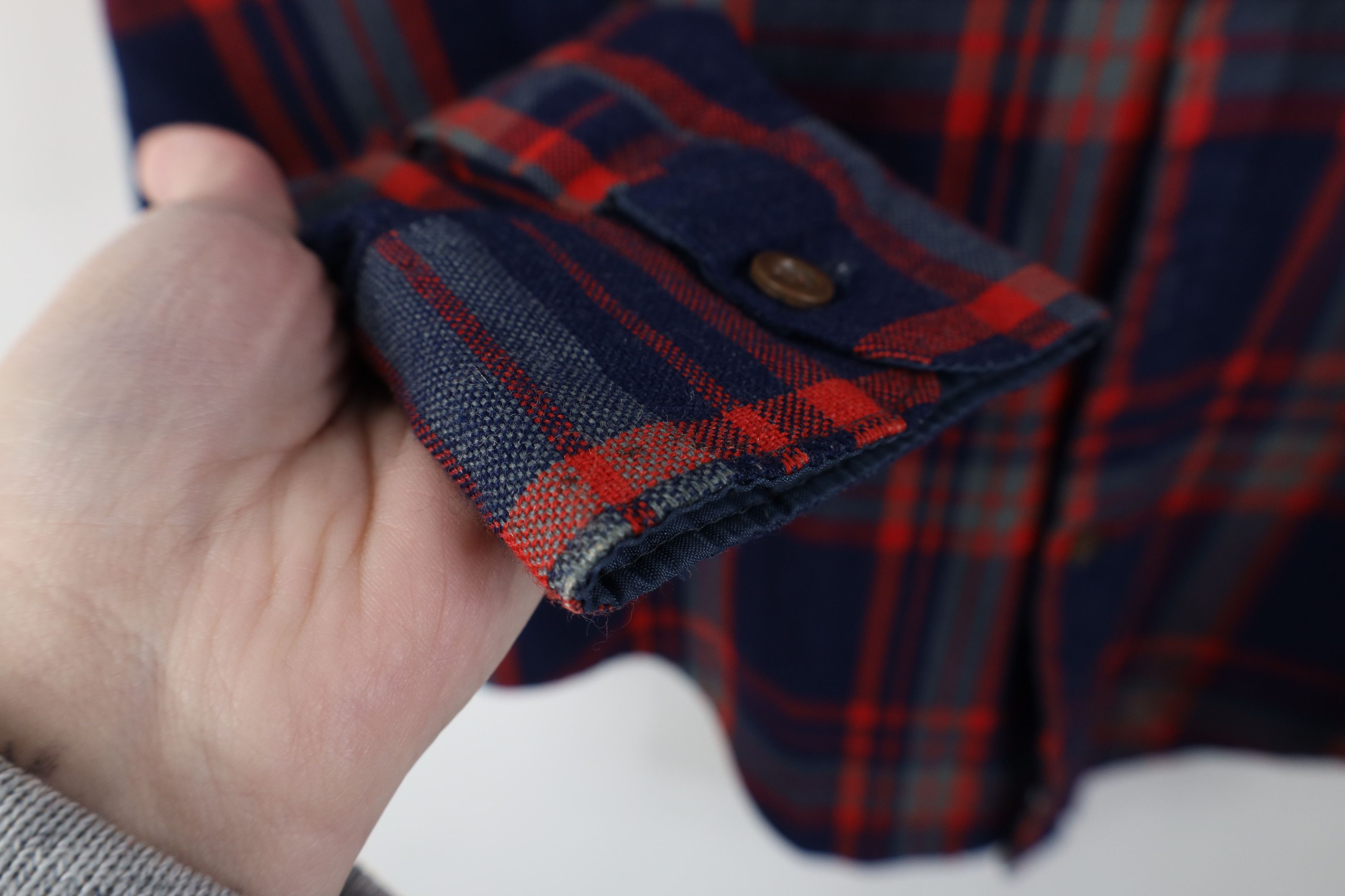 Vintage Vintage 70s Streetwear Wool Blend Knit Button Shirt Plaid Size US M / EU 48-50 / 2 - 7 Thumbnail
