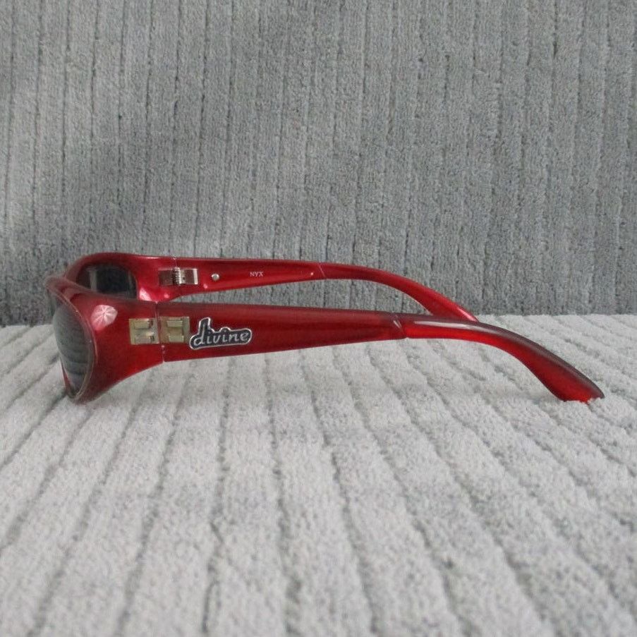 Other New Divine Eyewear Nyx Red/Smoke Sunglasses Women's NWT Size ONE SIZE - 3 Thumbnail