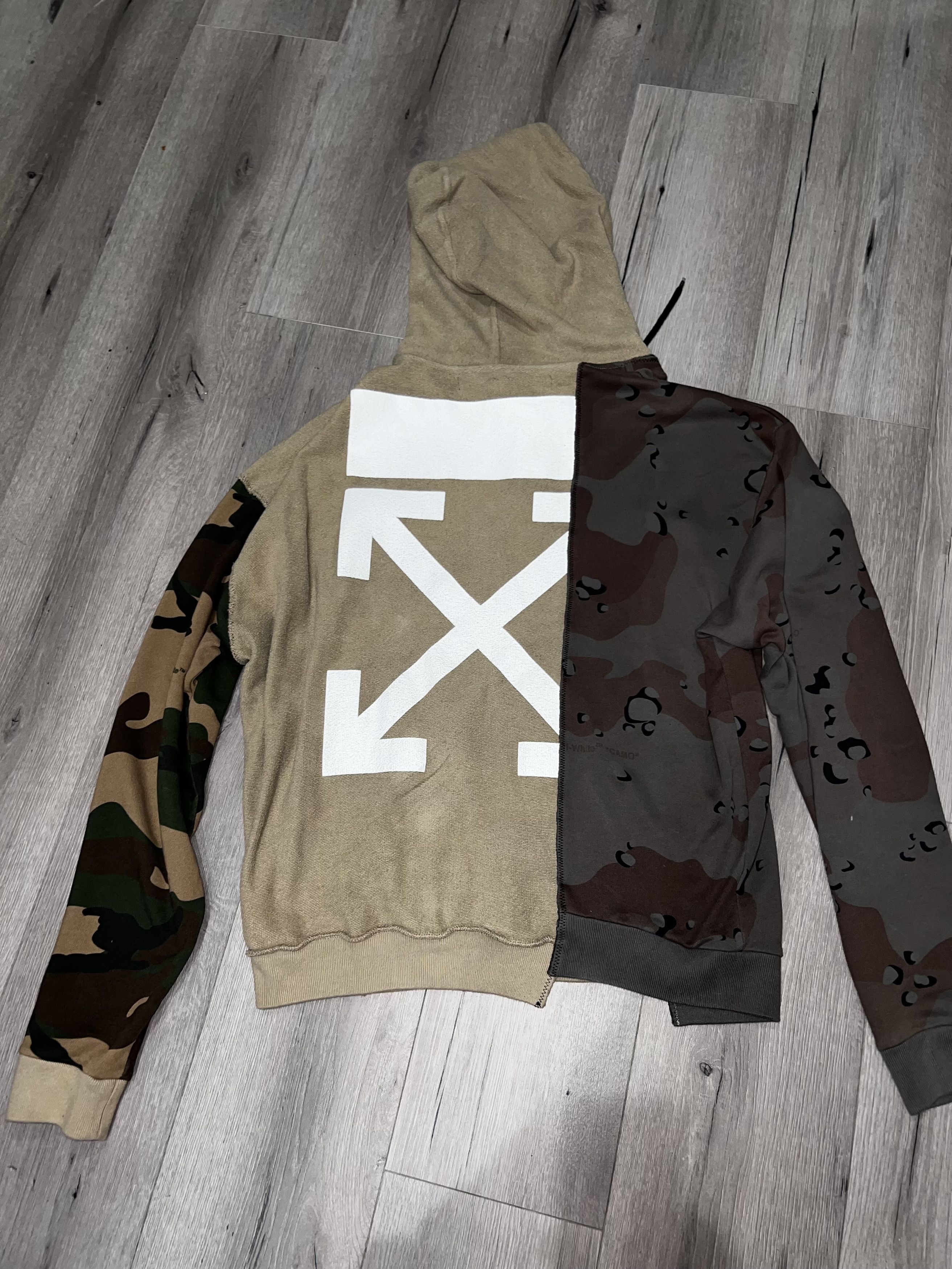 Off-White 2018 Off White Reconstructed Camo Hoodie Size US XXL / EU 58 / 5 - 8 Thumbnail